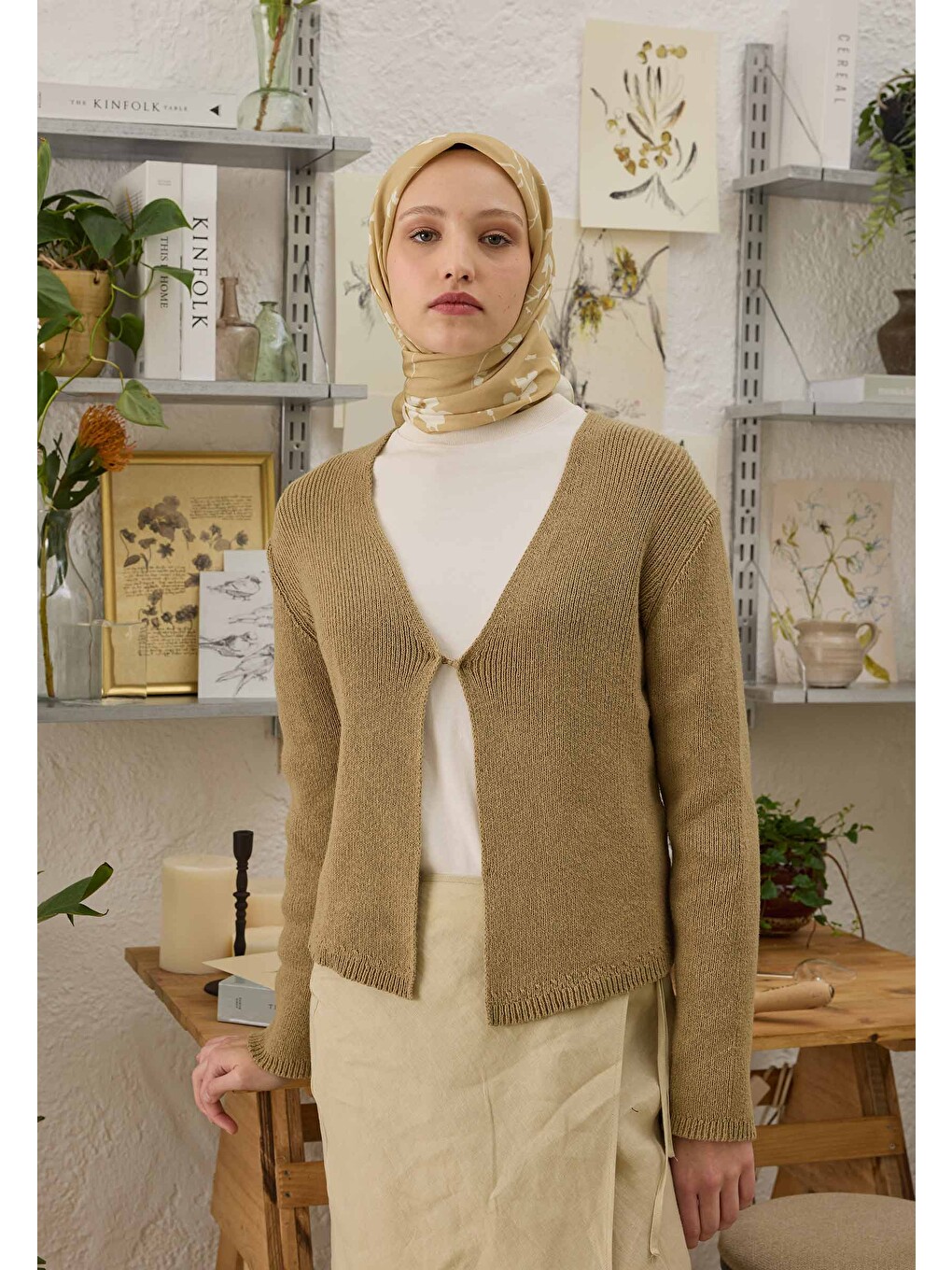 Sarı Perla Desen Pamuk İpek Eşarp Gold-1
