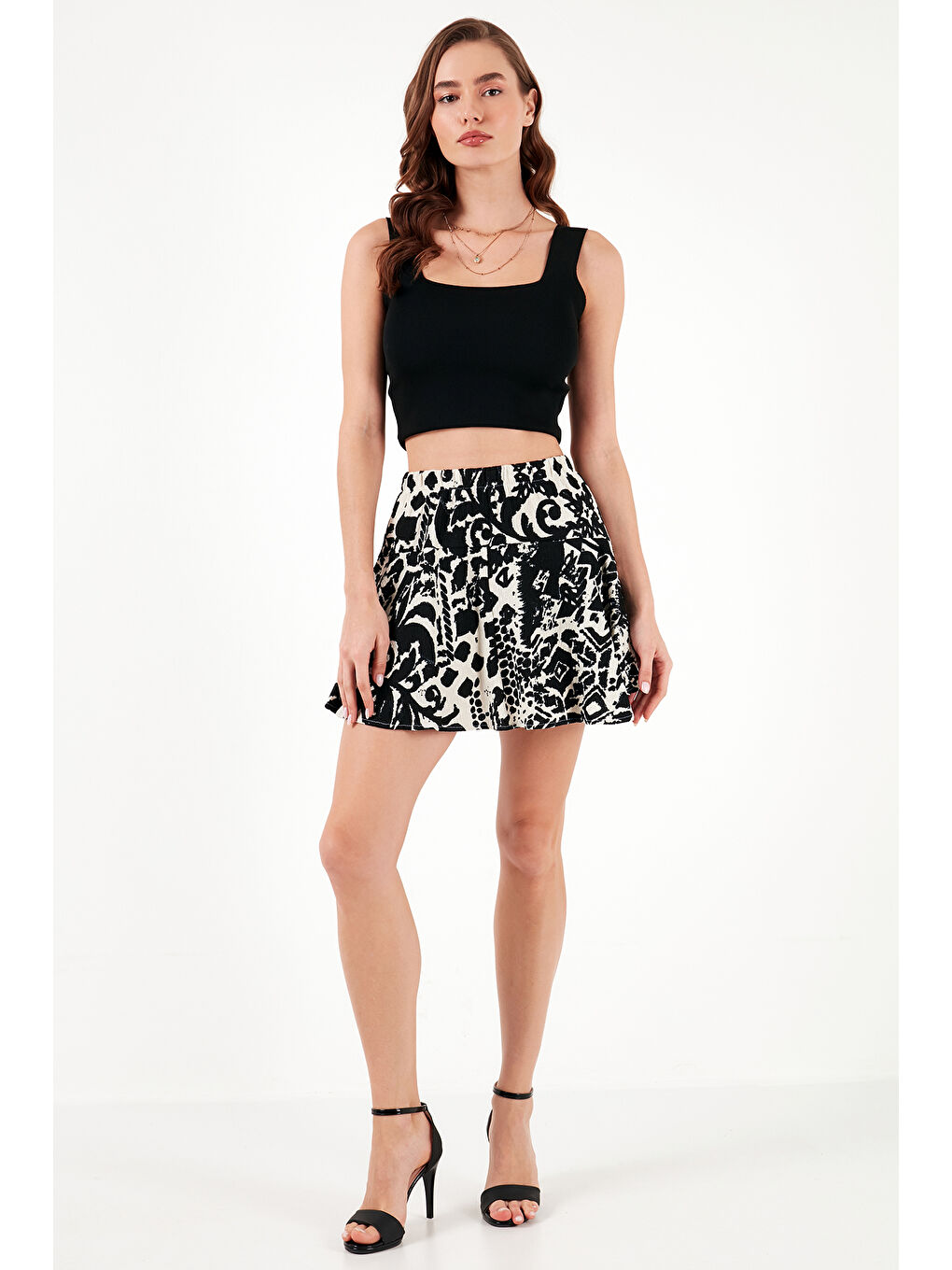 Siyah Desenli Slim Fit Mini Kadın Şort Etek 5869020