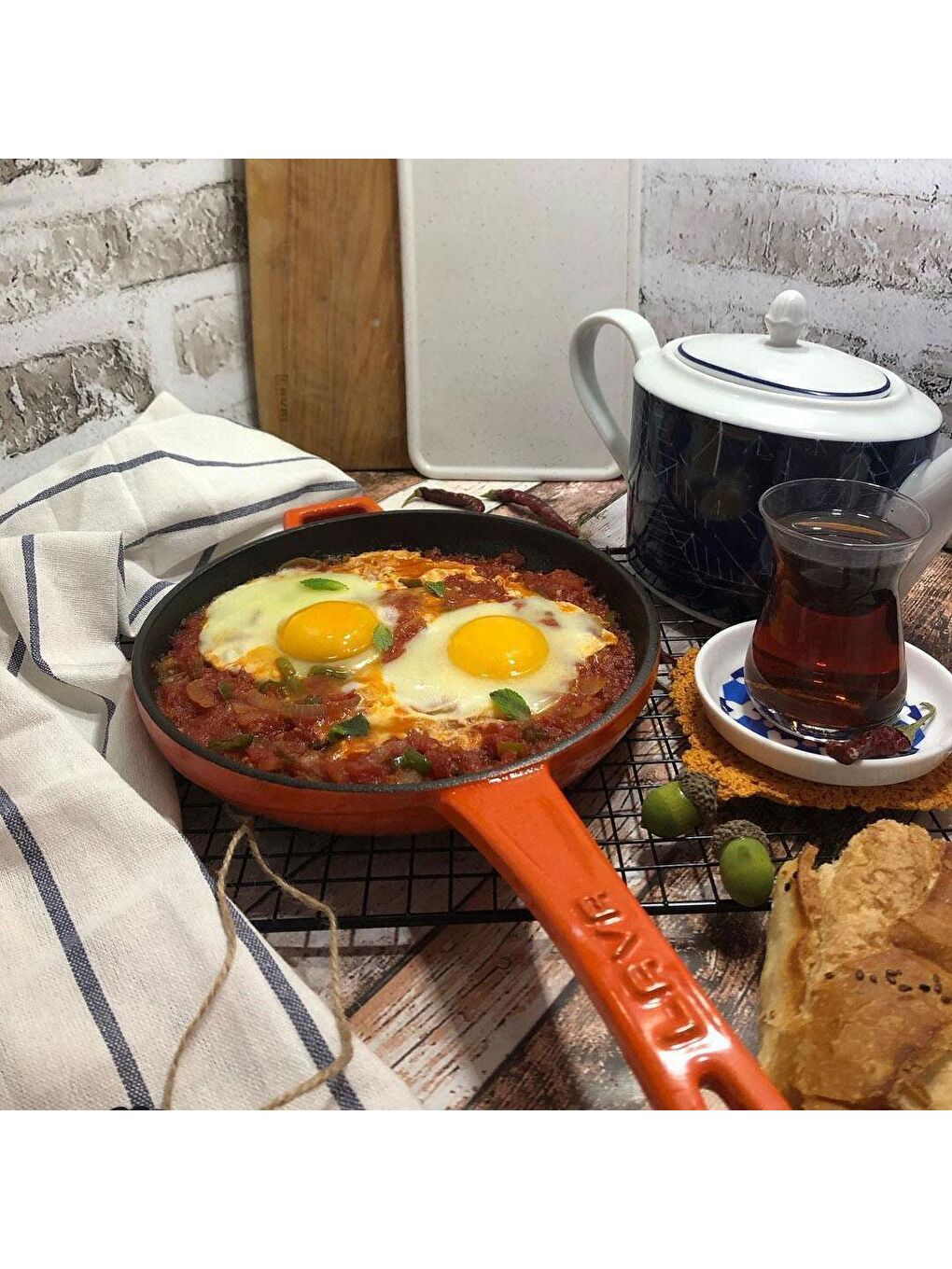 Mavi Yuvarlak Kızartma Tavası Döküm Demir Yekpare Saplı Çap(Ø)16cm.-8