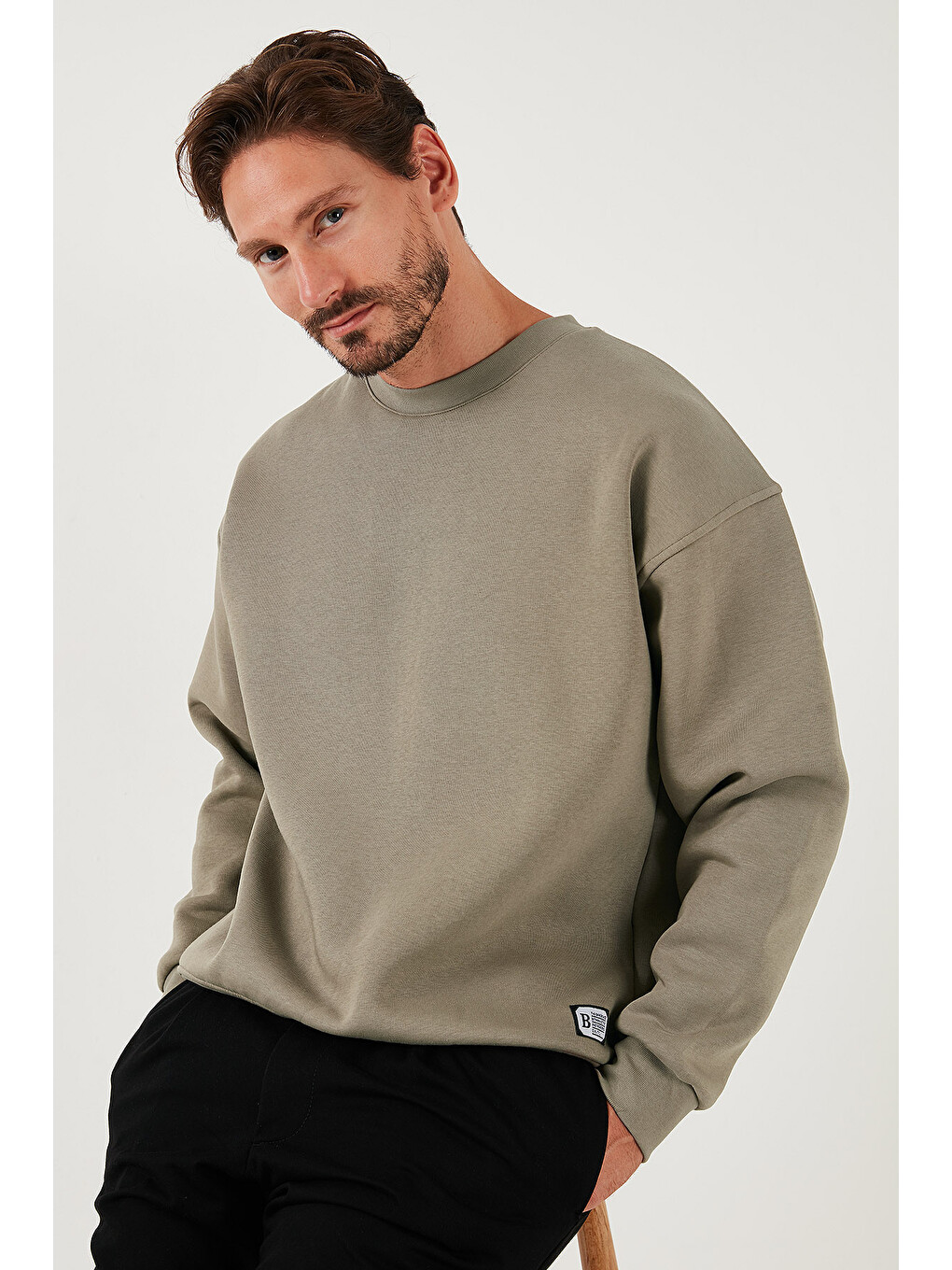 Bej Regular Fit Bisiklet Yaka Pamuklu İçi Tüylü Yumuşak Şardonlu Erkek Sweat 5905255-1