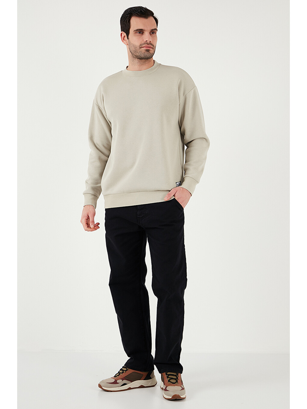 Ekru Regular Fit Bisiklet Yaka Pamuklu İçi Tüylü Yumuşak Şardonlu Erkek Sweat 5905255-1