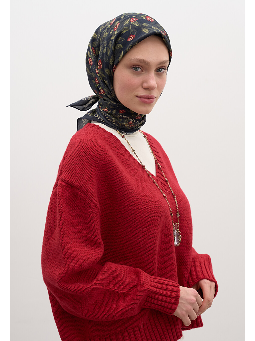 Leana Desen Pamuklu Viskon Eşarp Siyah-1