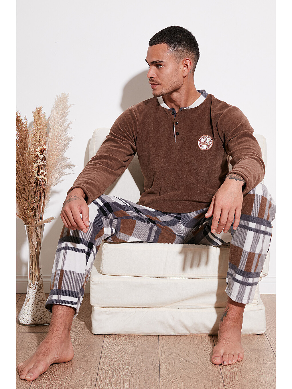 Sarı Regular Fit Bisiklet Yaka Kışlık Yumuşak Dokulu Polar Pijama Takımı 6096100