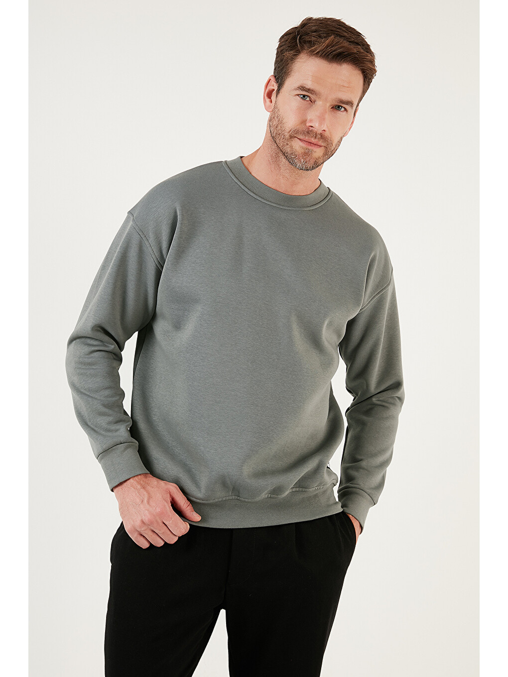 Haki Regular Fit Bisiklet Yaka Pamuklu İçi Tüylü Yumuşak Şardonlu Sweat 5905255-1