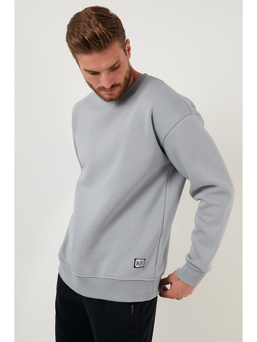 Gri Regular Fit Bisiklet Yaka Pamuklu İçi Tüylü Yumuşak Şardonlu Sweat 5905255-3