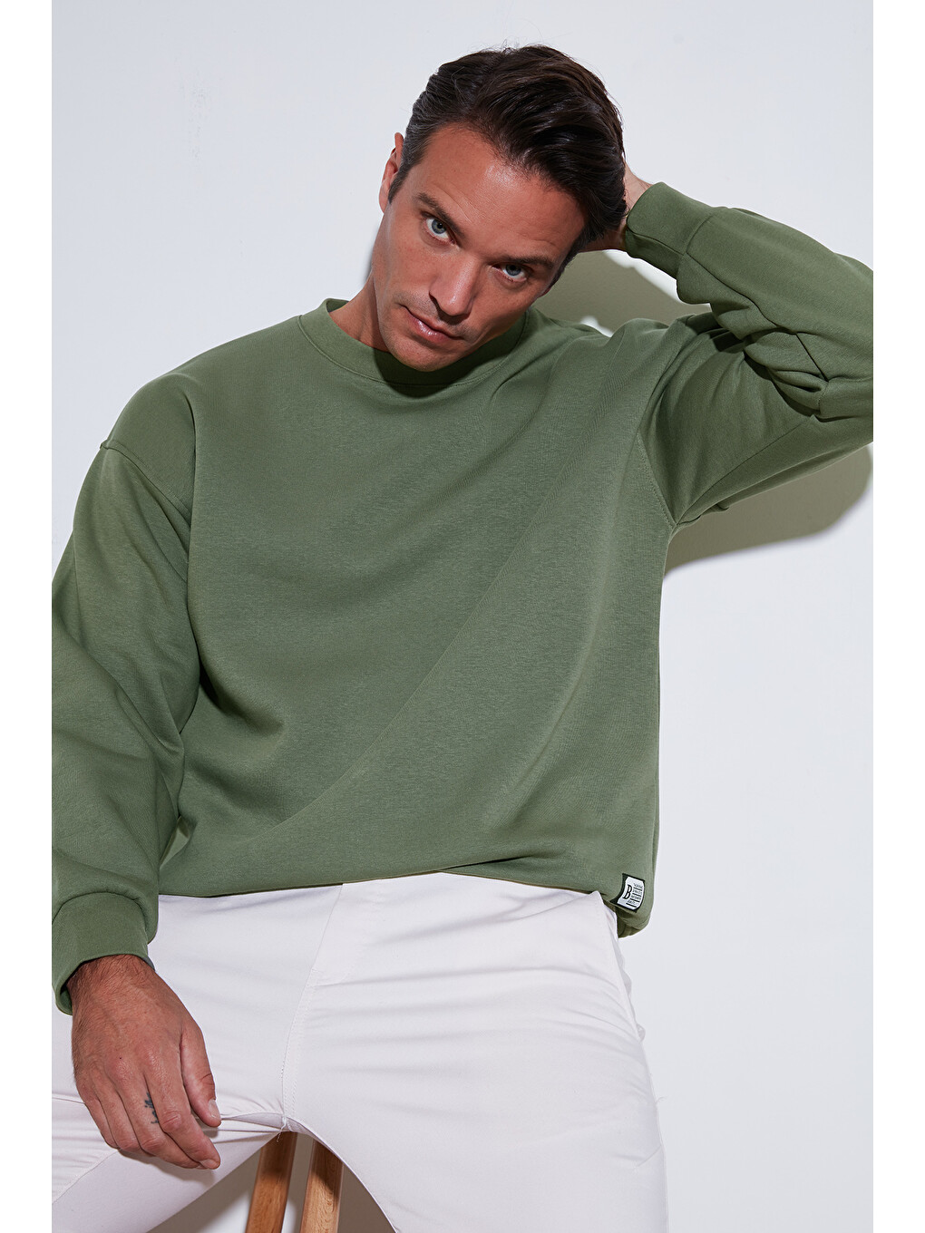 Haki Regular Fit Bisiklet Yaka Pamuklu İçi Tüylü Yumuşak Şardonlu Sweat 5905255-1