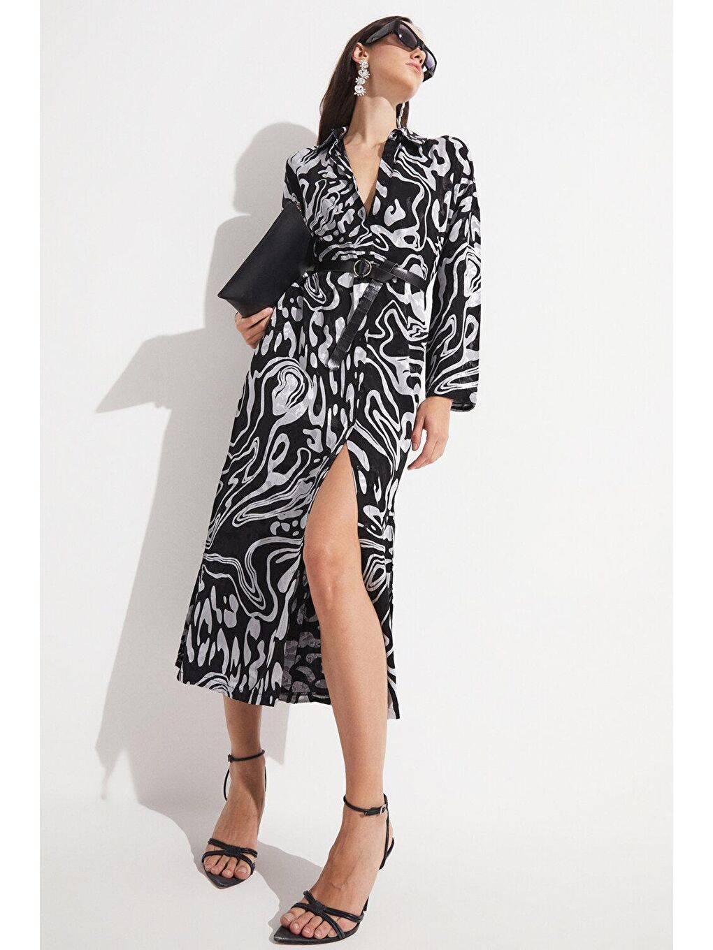 Siyah Exclusive Rayon Karışımlı Desenli Gömlek Elbise-3