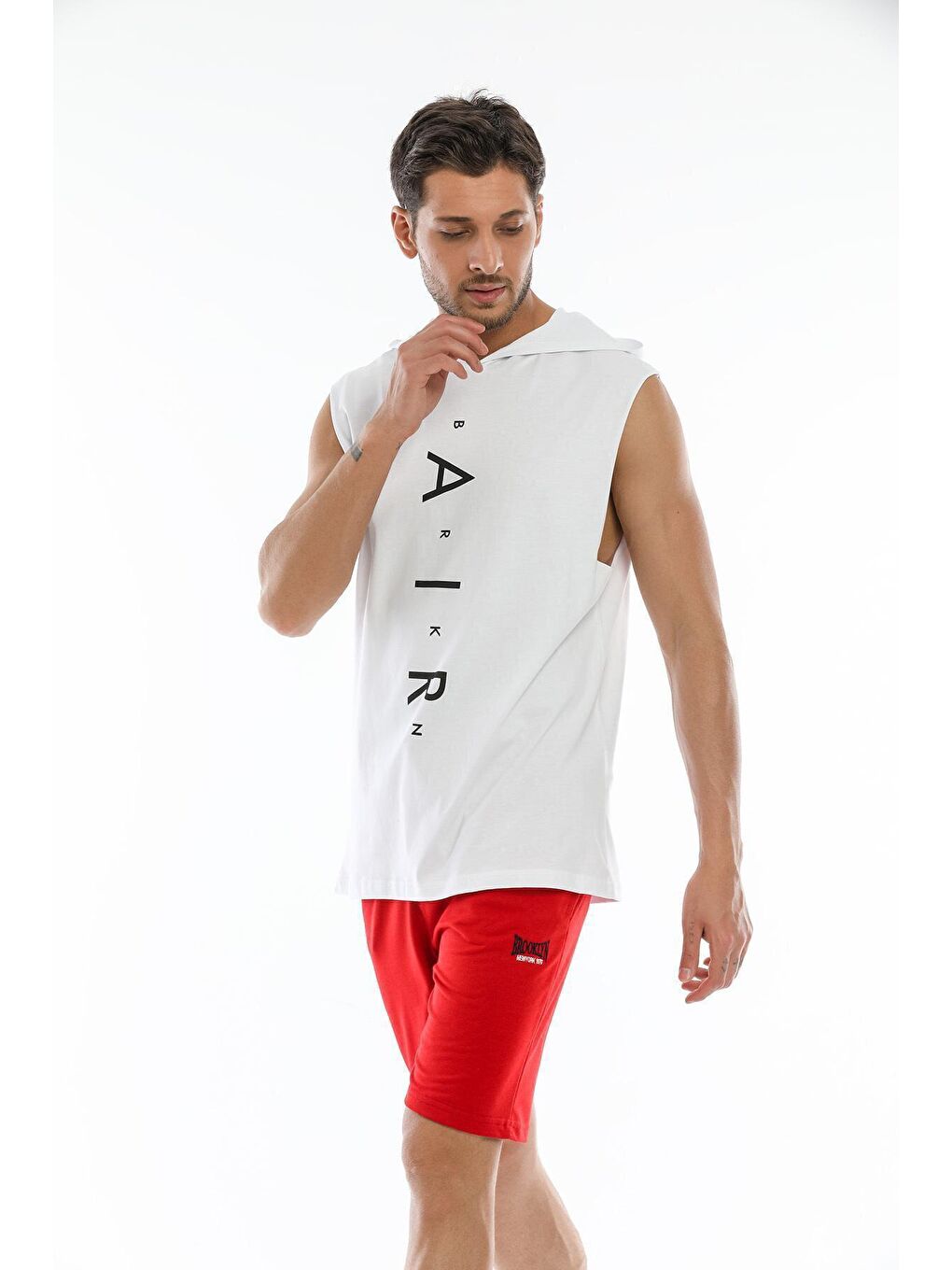 Kırmızı Regular Fit Nakışlı Brooklyn Erkek Şort SPR21Y57-4