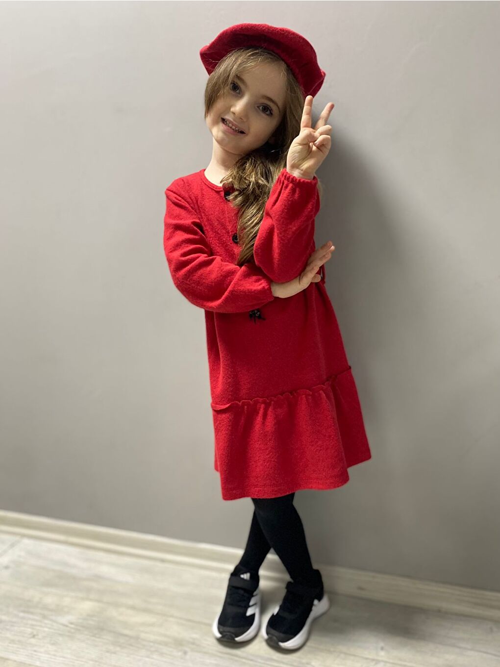 Kırmızı Kaşe Kumaş Şapkalı Kız Çocuk Elbise MNK0559-5