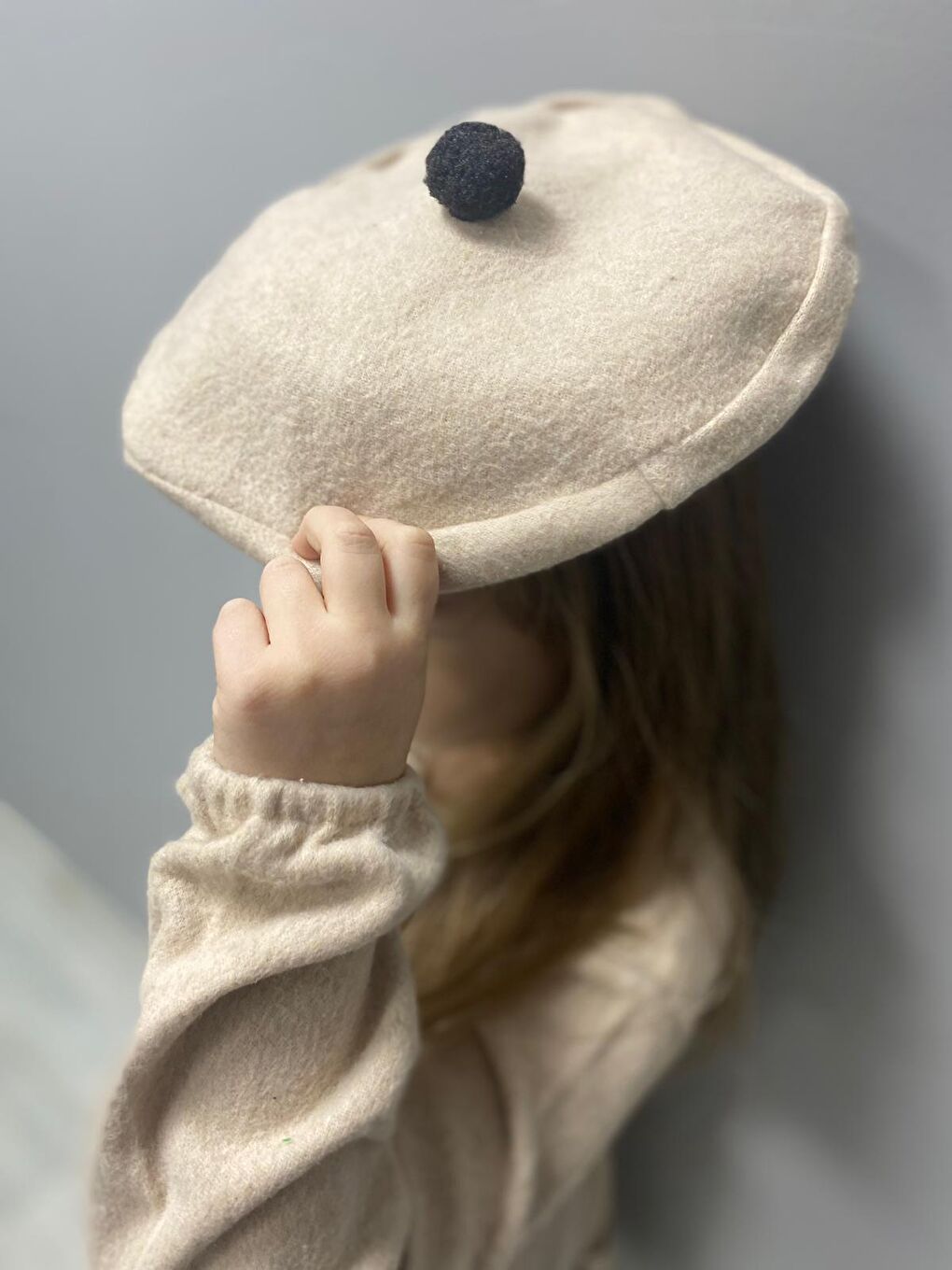 Bej Kaşe Kumaş Şapkalı Kız Çocuk Elbise MNK0559-7