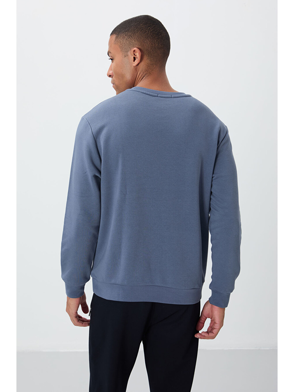 Petrol Yazı Nakışlı Bisiklet Yaka Rahat Form Erkek Sweatshirt - 88020-4