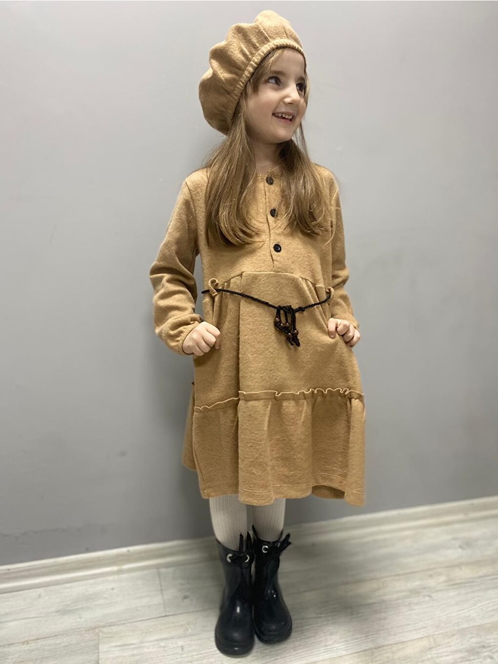 Kahverengi Kaşe Kumaş Şapkalı Kız Çocuk Elbise MNK0559-6