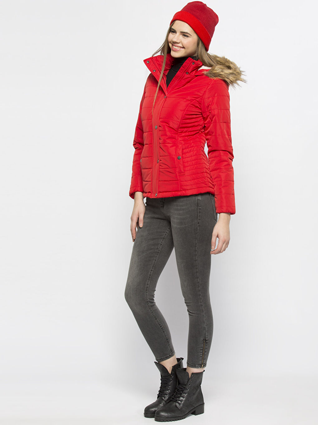 Zengin Kırmızı Şişme Mont-3