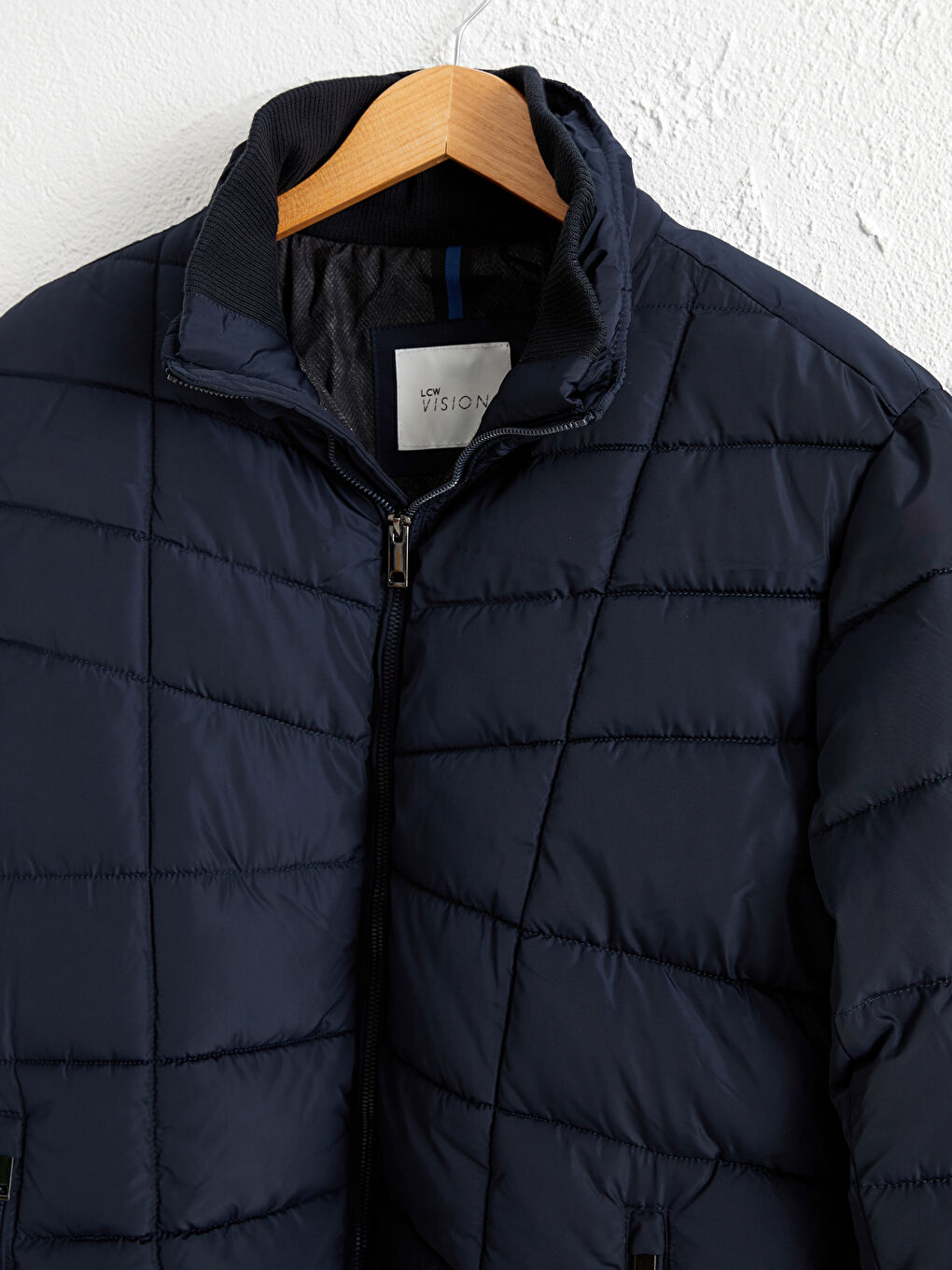 Stehkragen dicke Daunenjacke-1