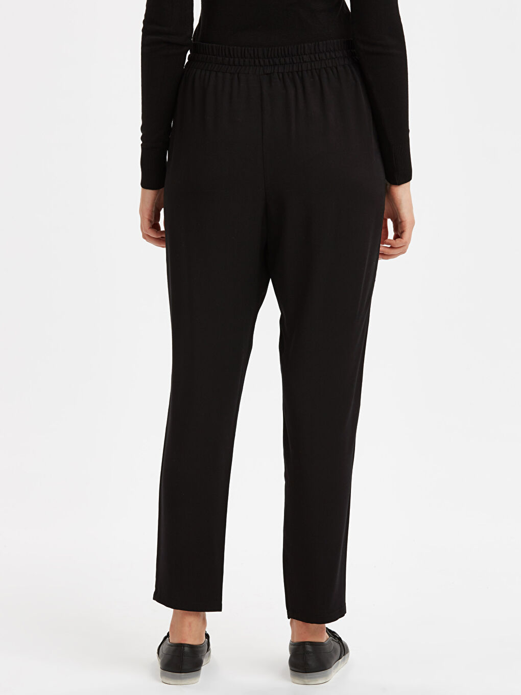 Elastic Waist Carrot Fit Viscose Trousers-2