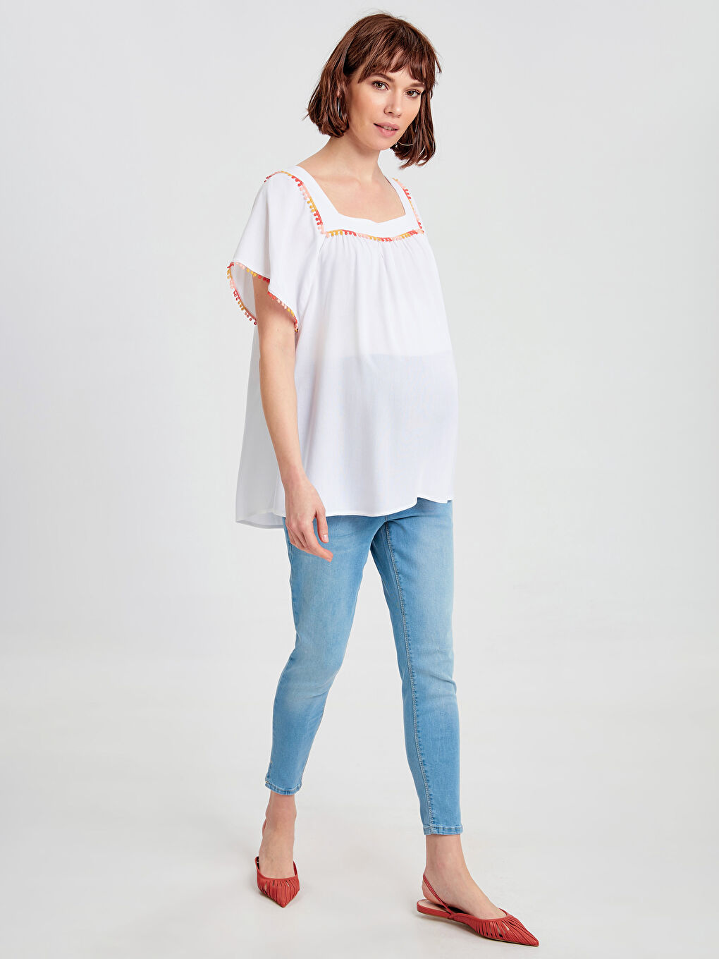 LCWAIKIKI Maternity Scalloped Detail Square Neck Pregnant Blouse -9SO512Z8-D3W