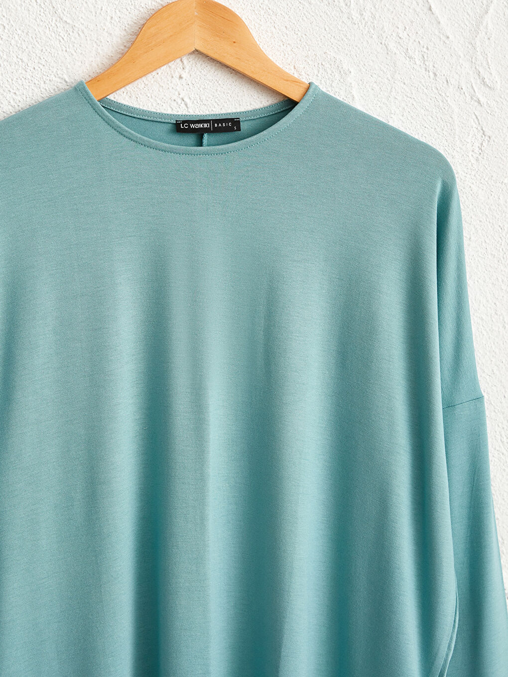 Plain Basic Loose Fit Viscose T-Shirt-3