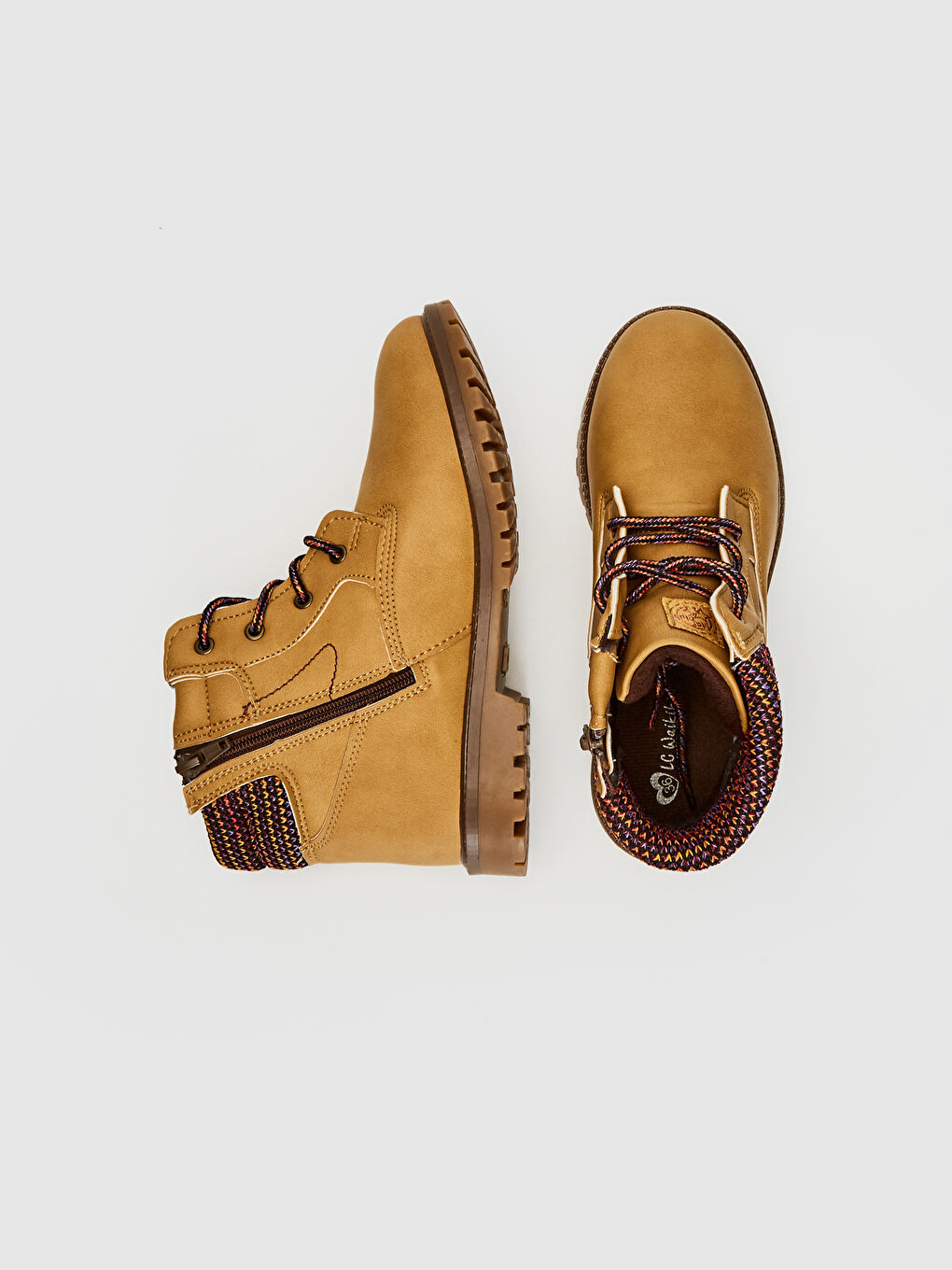 Bej Deri Görünümlü Bağcıklı Kız Çocuk Bot-2