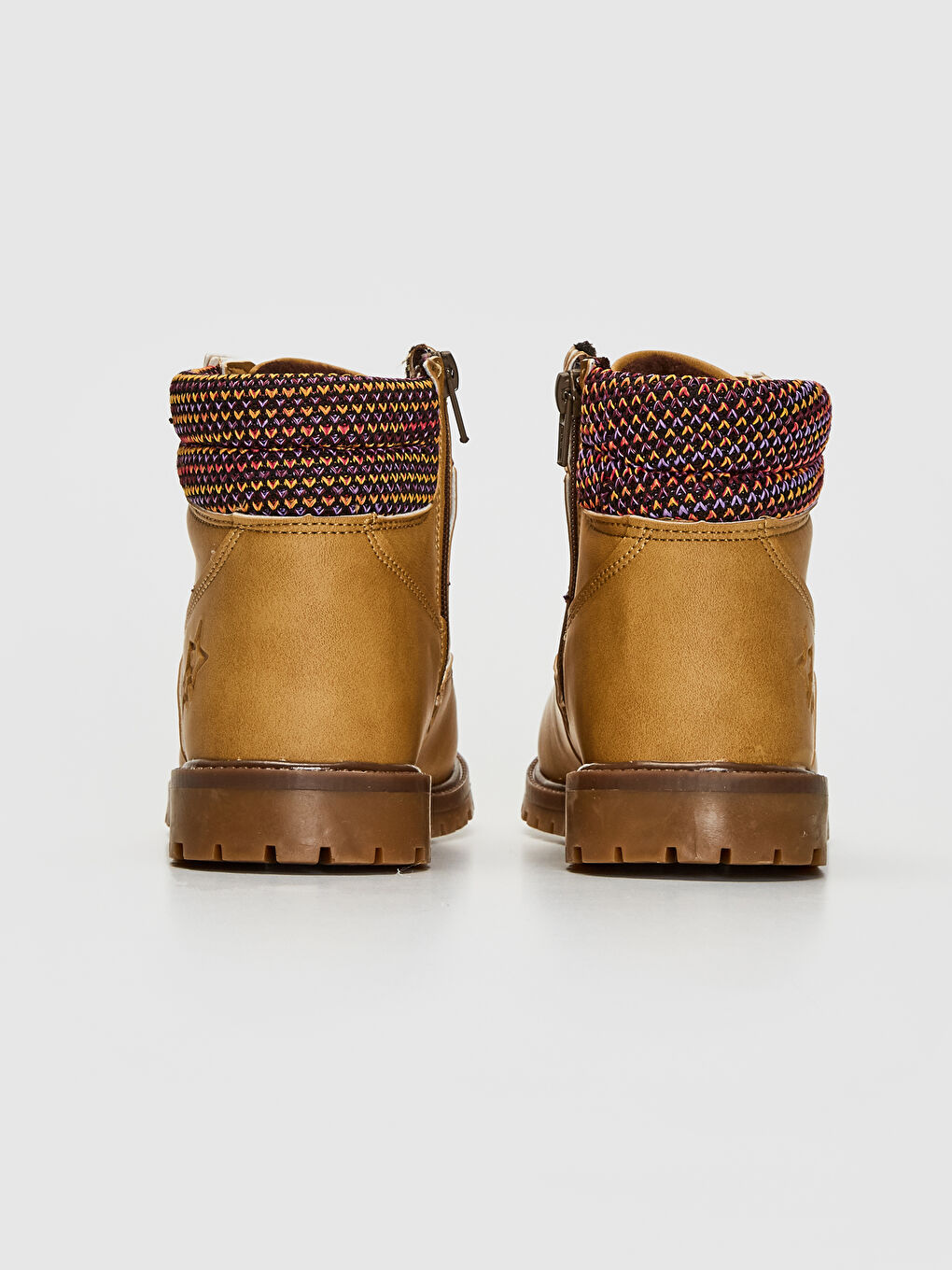 Bej Deri Görünümlü Bağcıklı Kız Çocuk Bot-4