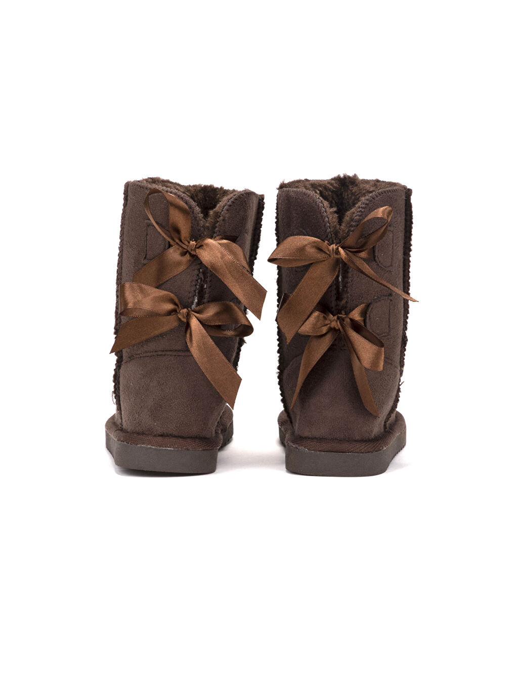 Қыздың бантикпен безендірілген етігі-3