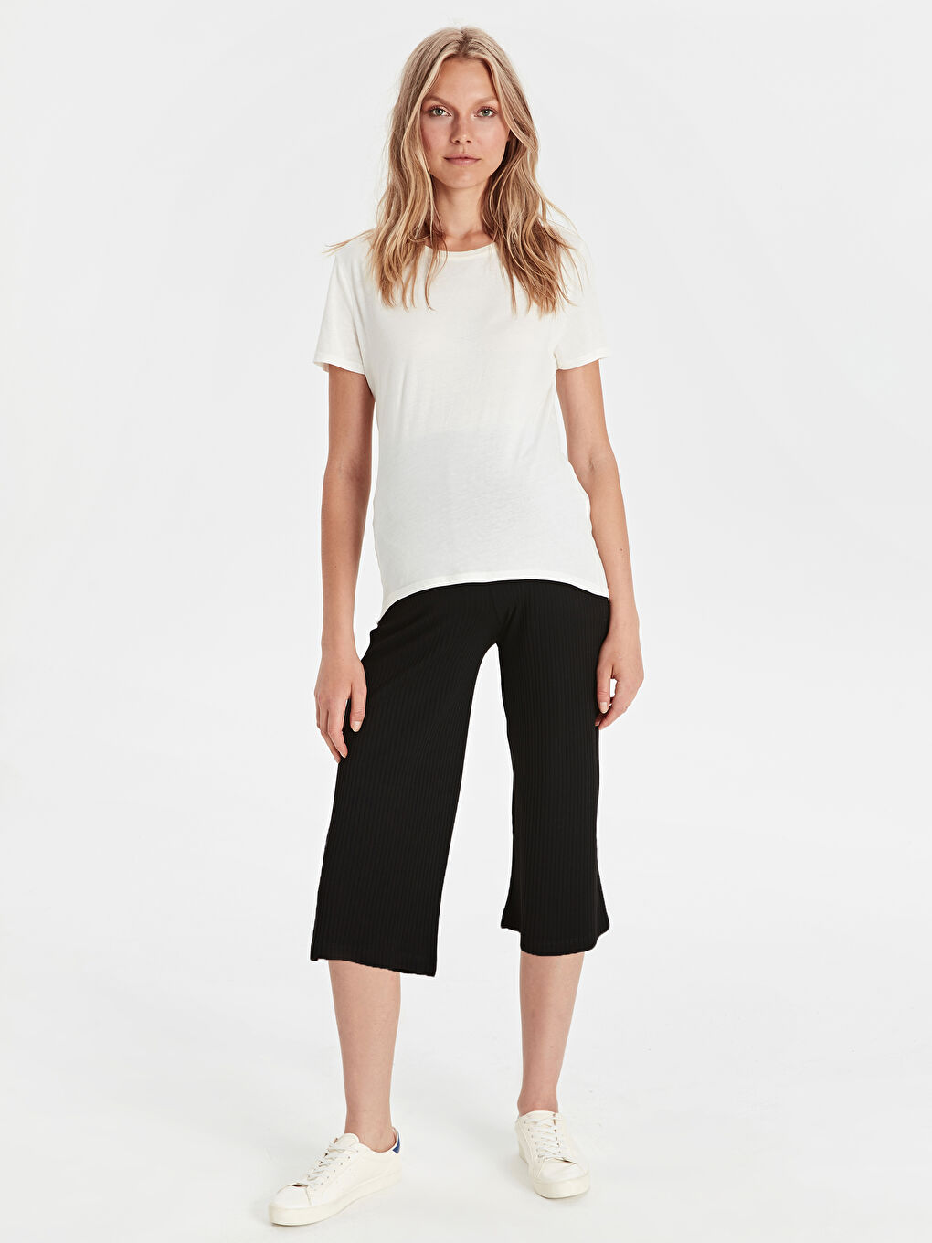 Self-Patterned Maternity Trousers-1