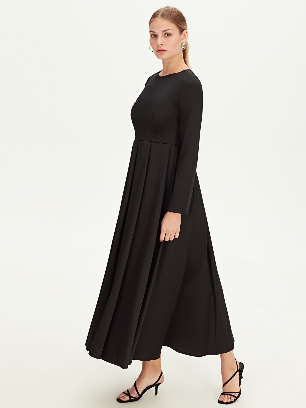 Siyah Kadın Bisiklet Yaka Uzun Kollu Düz Elbise-4