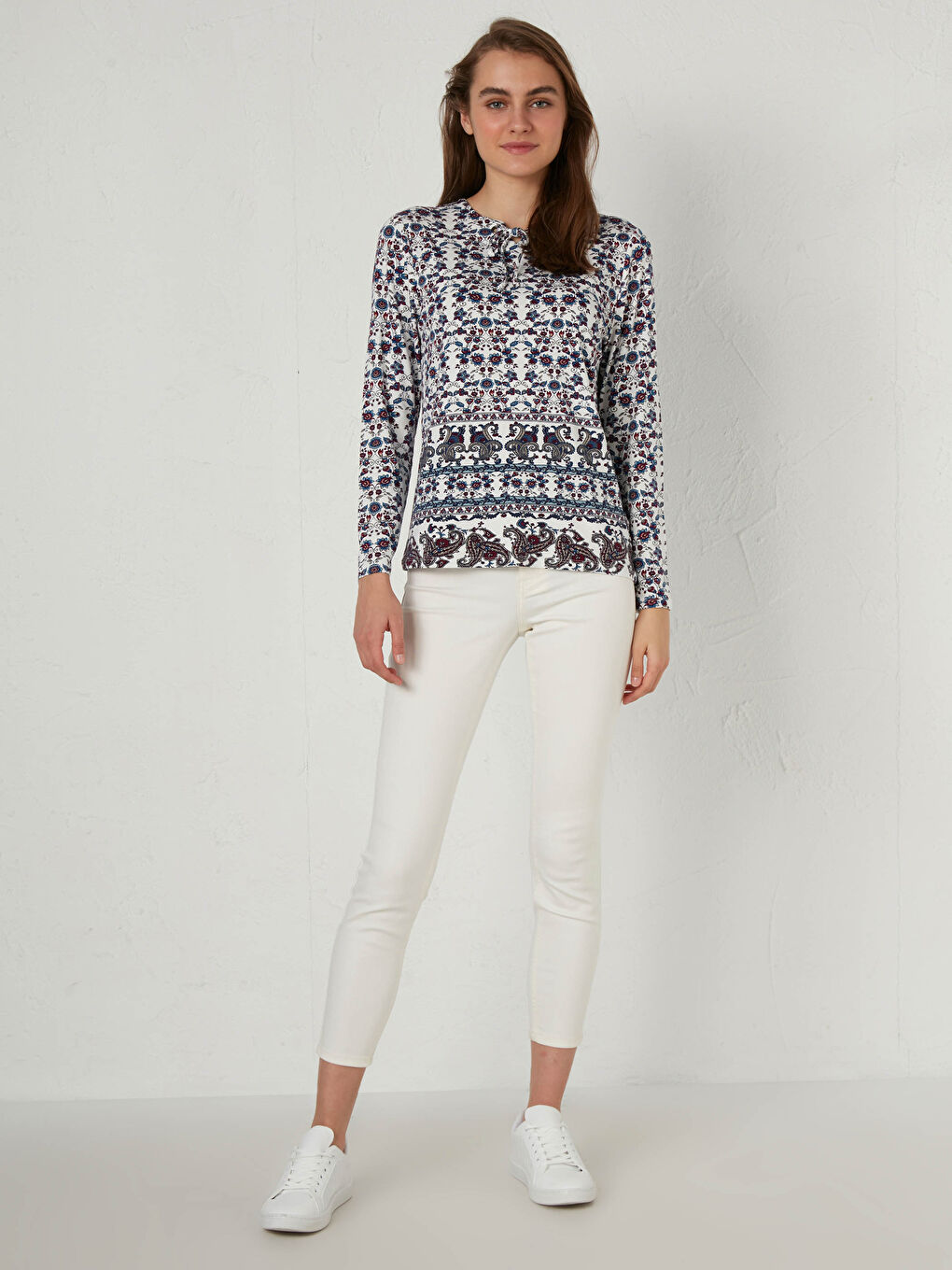 Figured Long Sleeve T-Shirt-4