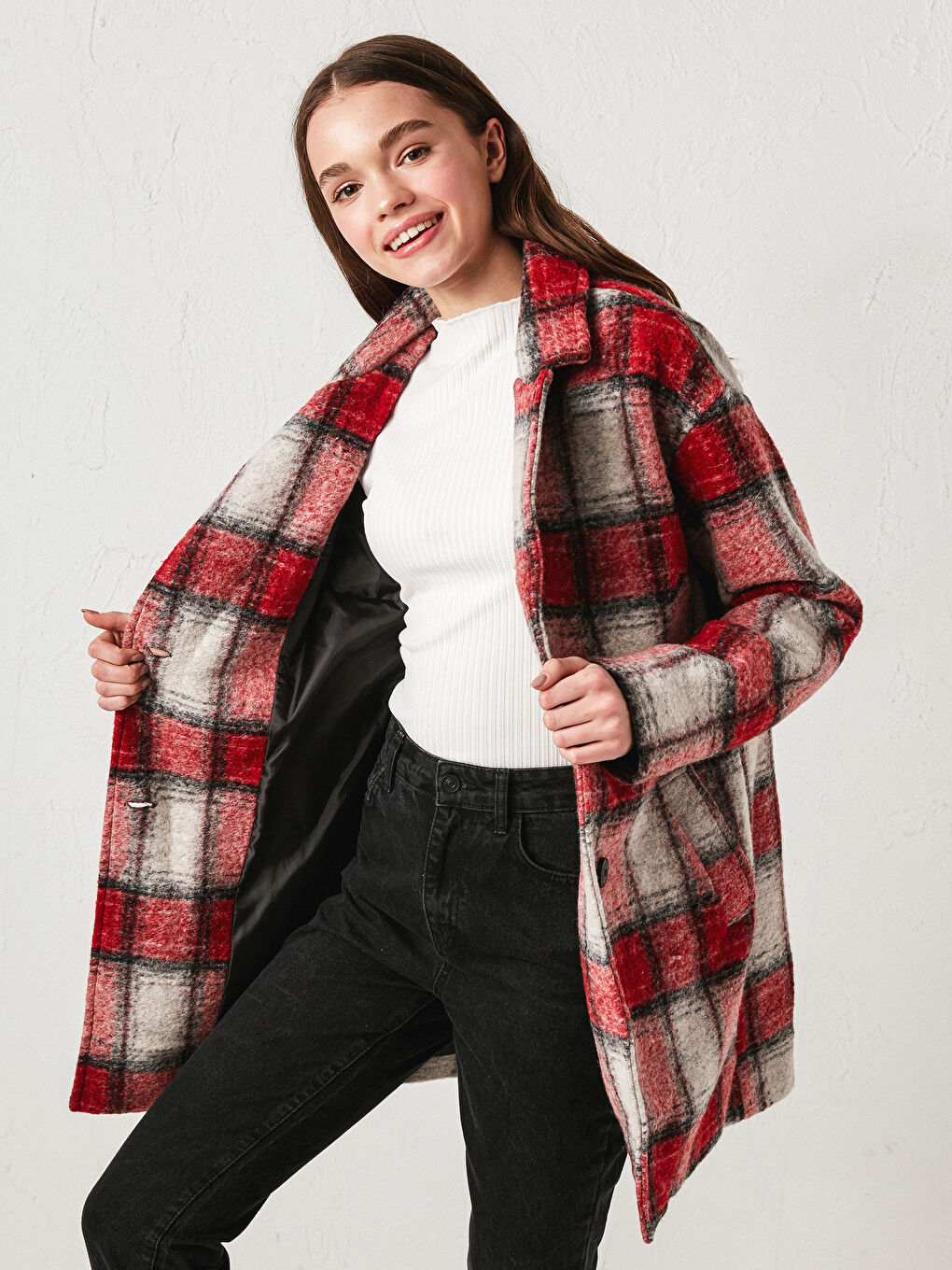 Kırmızı Gömlek Yaka Ekose Uzun Kollu Kadın Kaşe Kaban-3