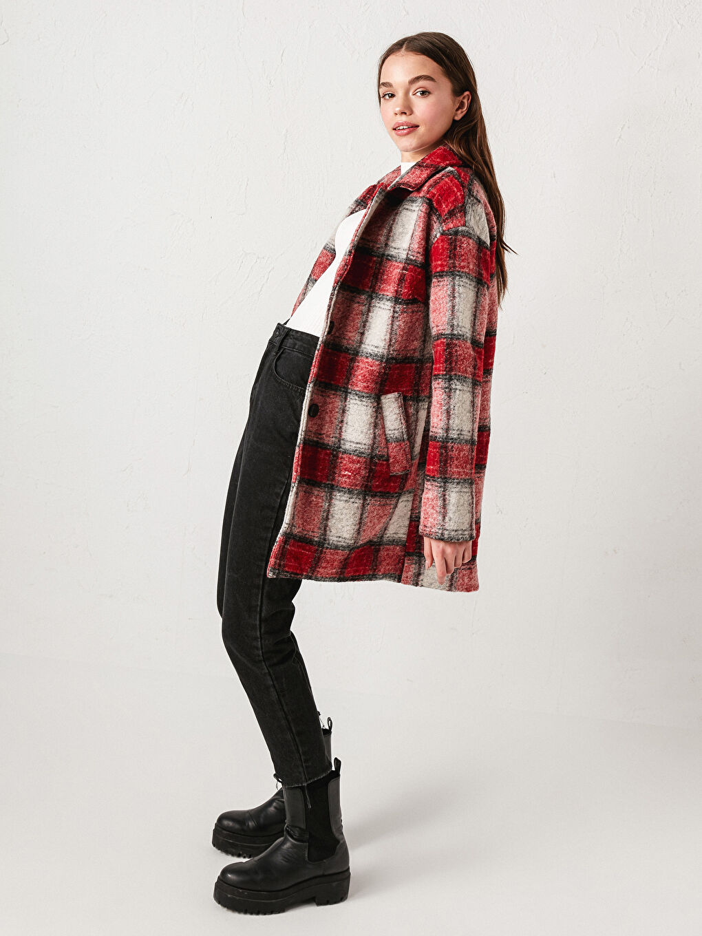 Kırmızı Gömlek Yaka Ekose Uzun Kollu Kadın Kaşe Kaban-5