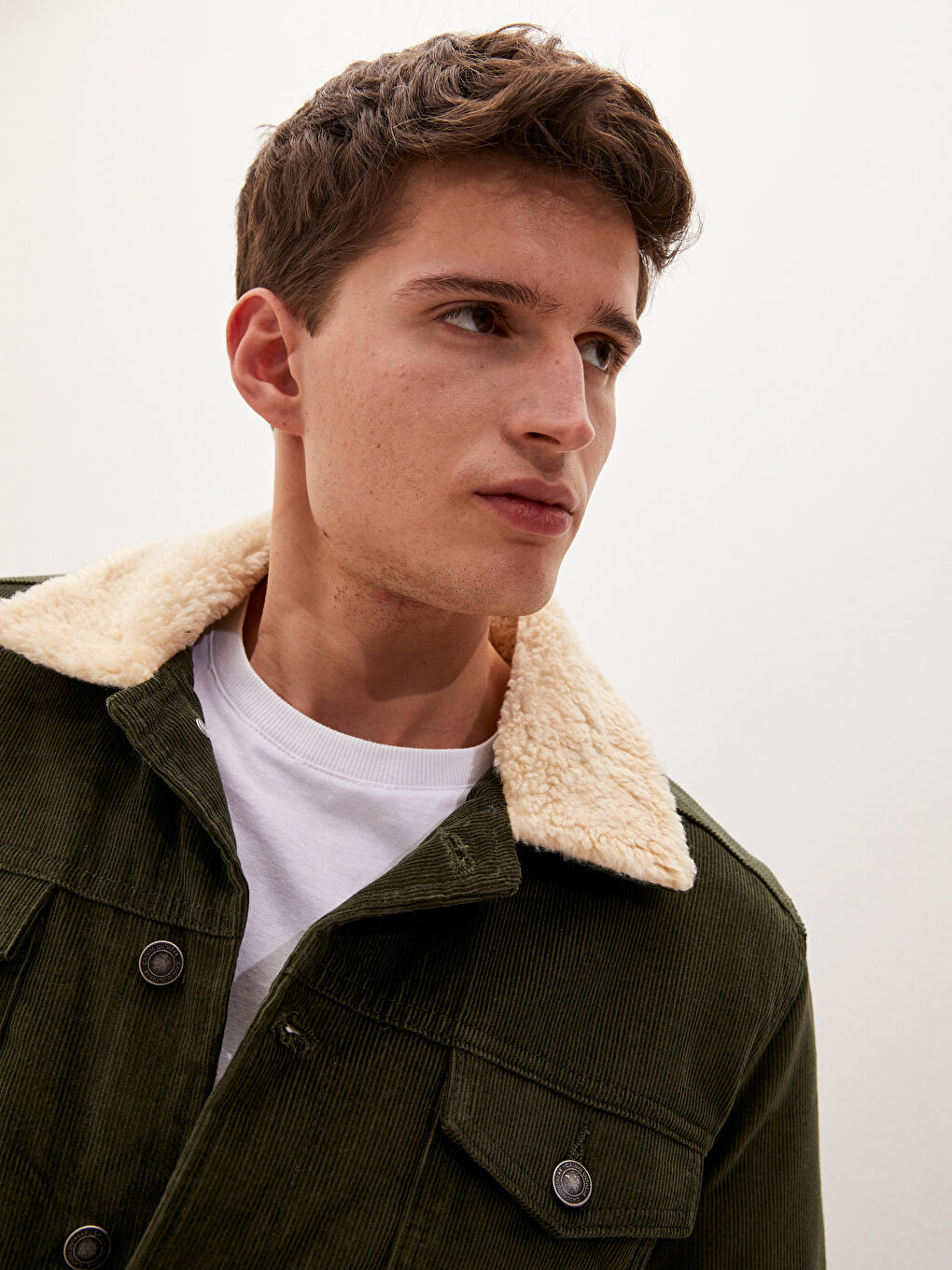 Haki Slim Fit Kürk Yaka Kadife Erkek Mont-3