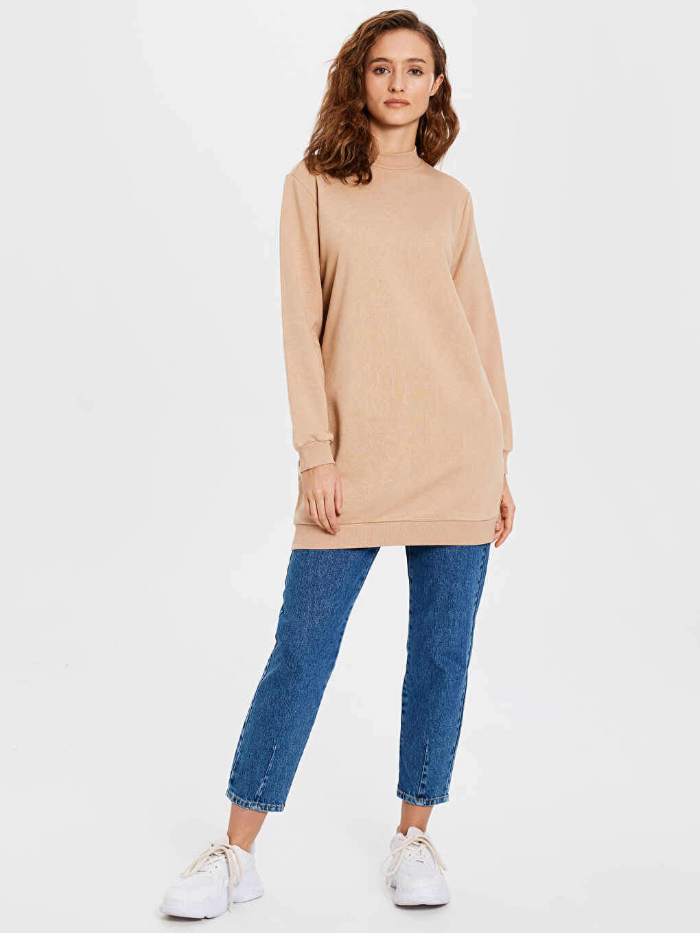 Bej Dik Yaka Sweatshirt Kumaşı Kadın Tunik-2