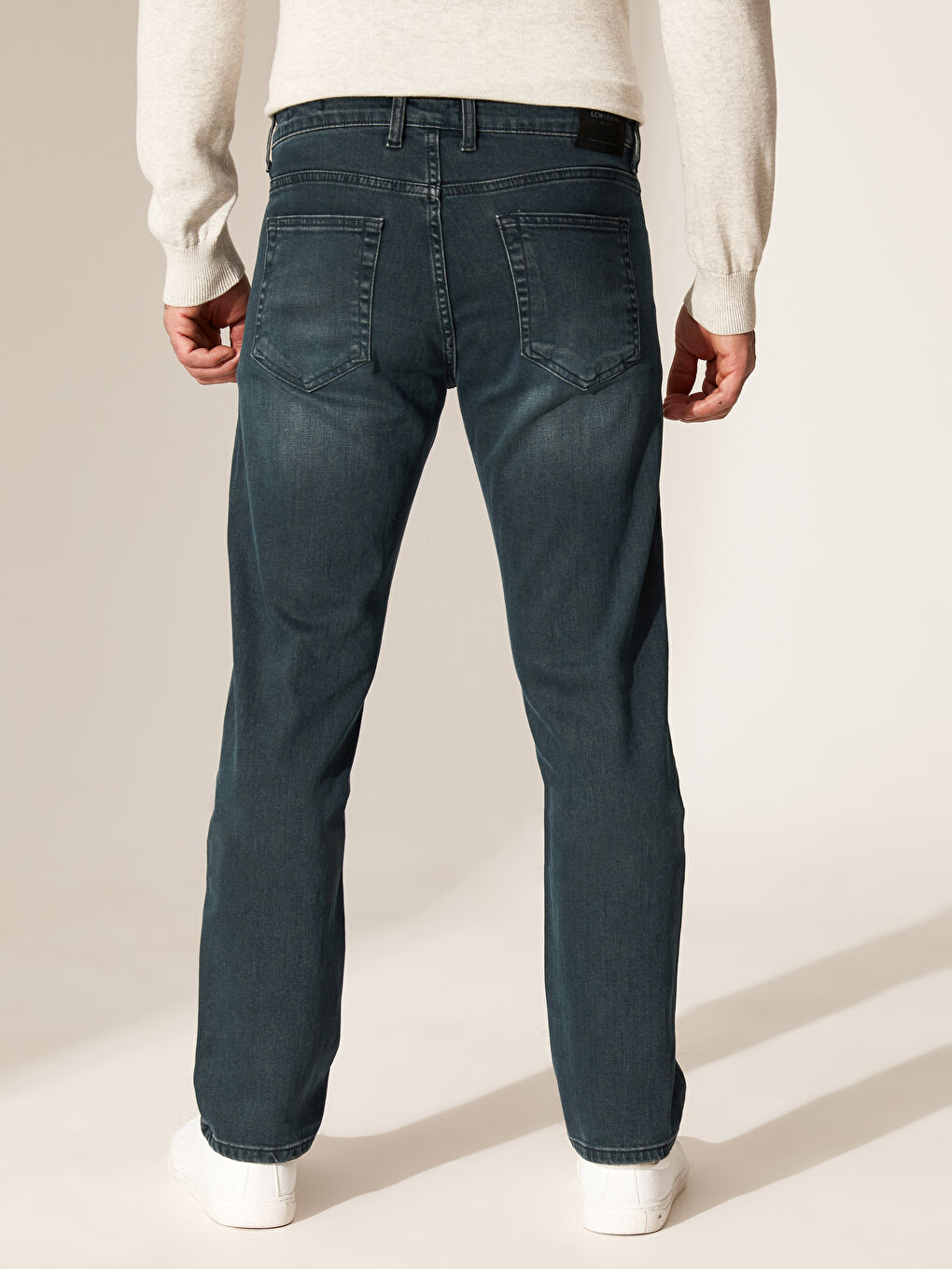 879 جينز عادي للرجال-3