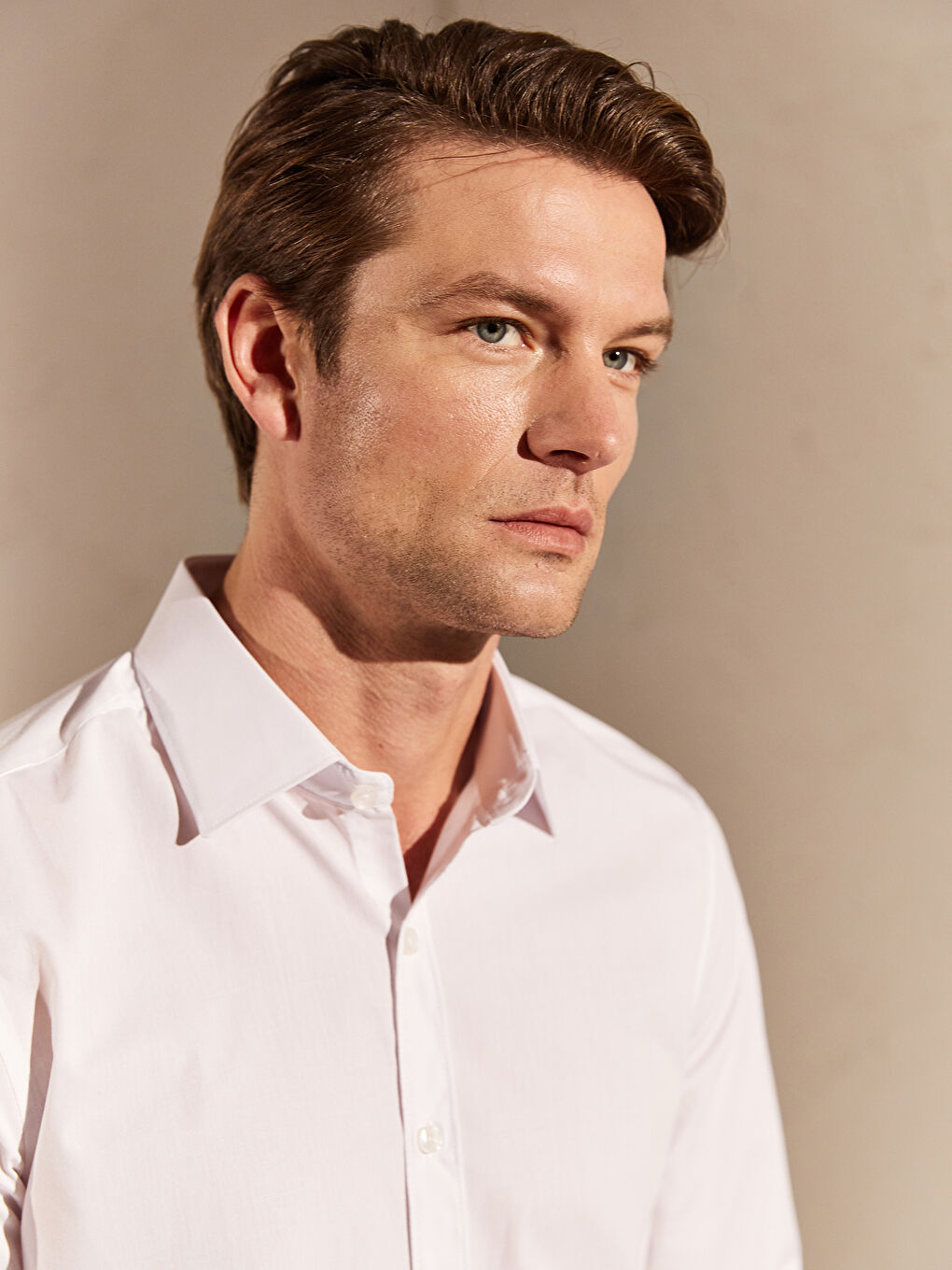 Slim Fit Long Sleeve Poplin Men's Shirt-2
