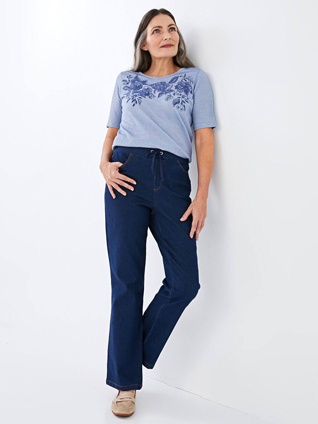 Mavi Beli Lastikli Düz Paça Kadın Jean Pantolon-9