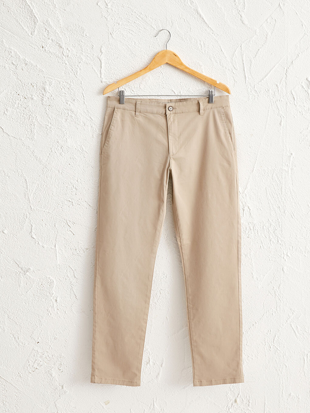 ვიწრო სტილის გაბარდინის ჩინოს შარვალი