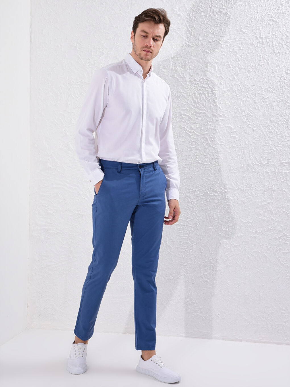 LC Waikiki Slim Fit Gabardine Chino Trousers -0S1740Z8-Q6Y