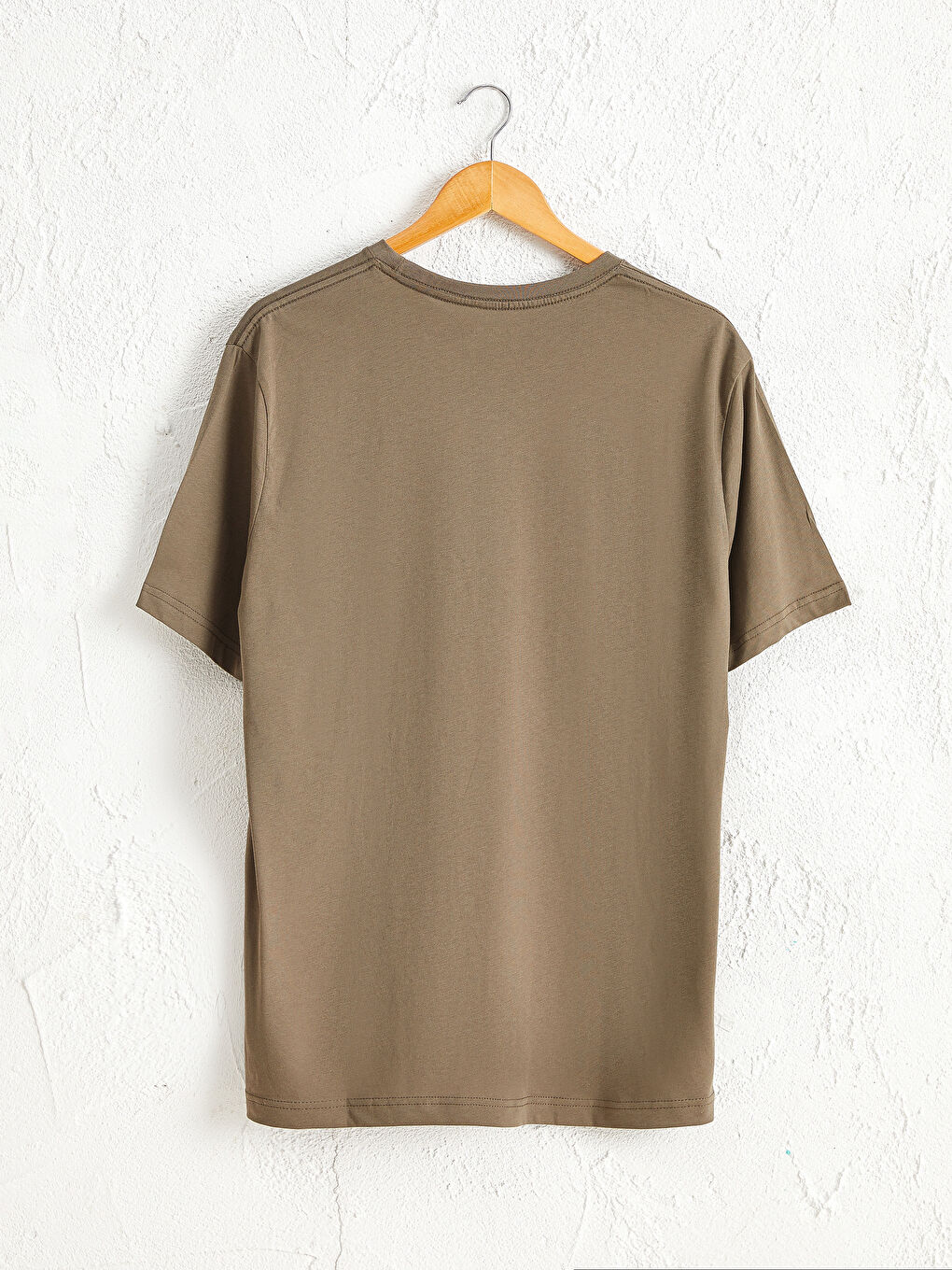 Kahverengi Bisiklet Yaka Basic Penye Tişört-1