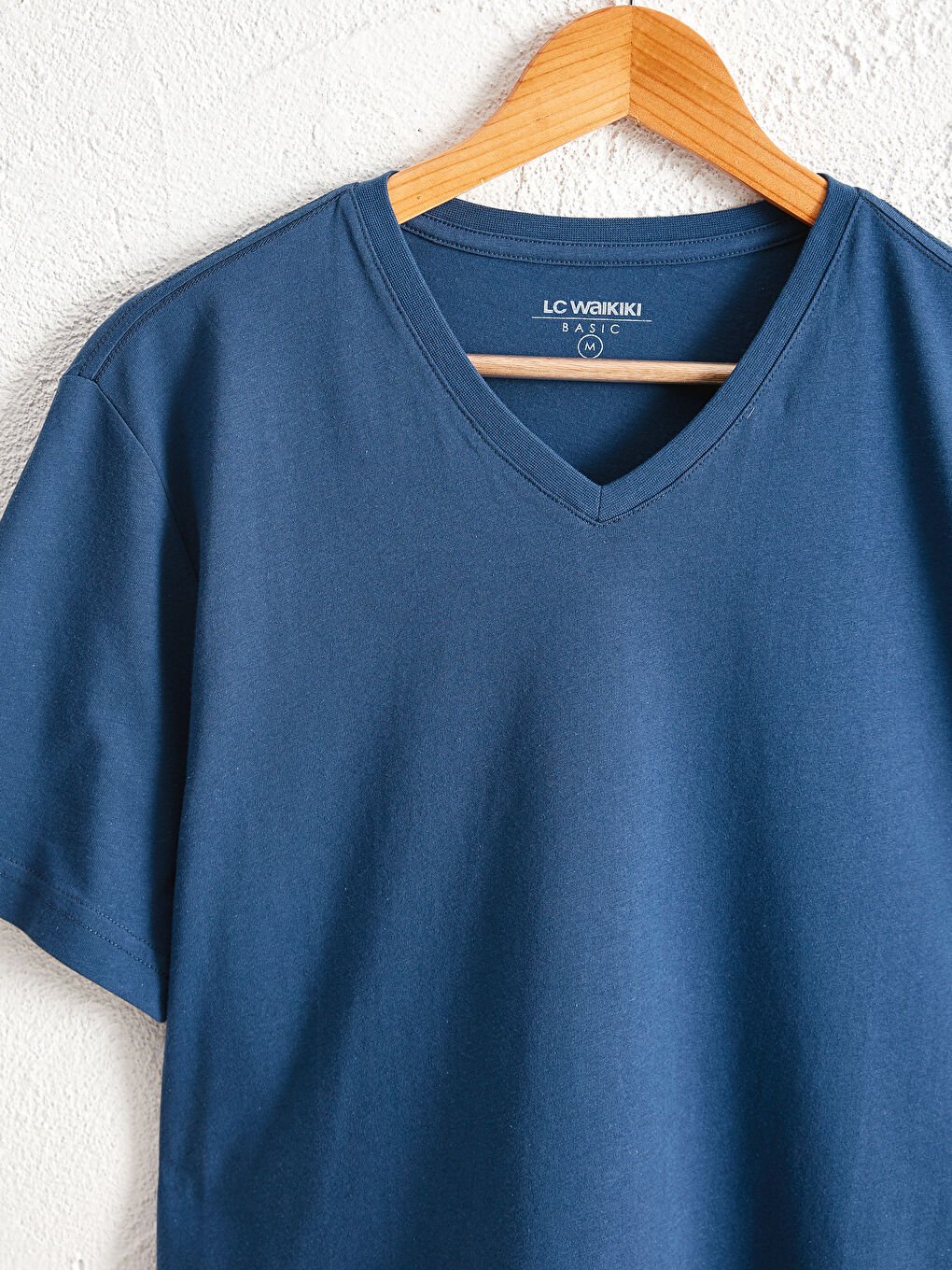 Lacivert V Yaka Kısa Kollu Basic Pamuklu Erkek Tişört-2