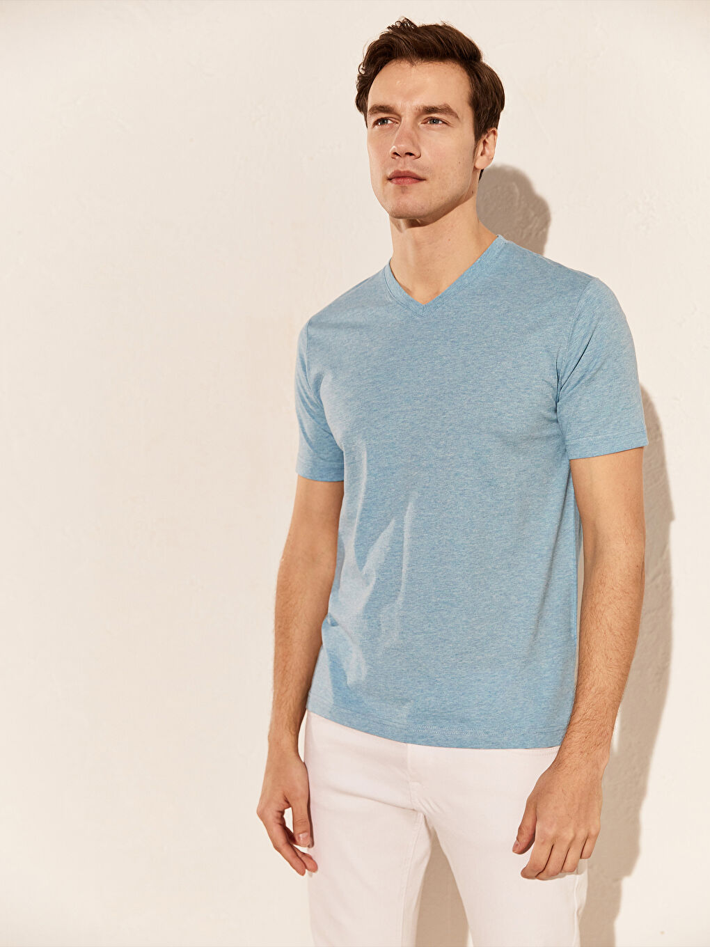 Turkuaz V Yaka Kısa Kollu Basic Pamuklu Erkek Tişört-1