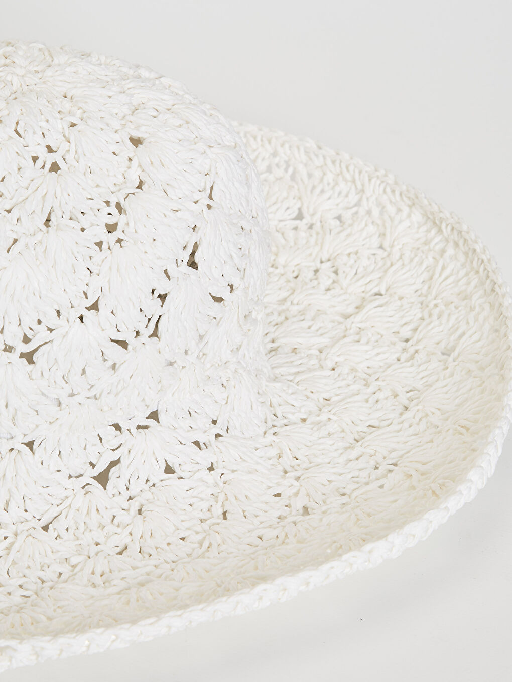 Beyaz Örgü Detaylı Kadın Hasır Fötr Şapka-2