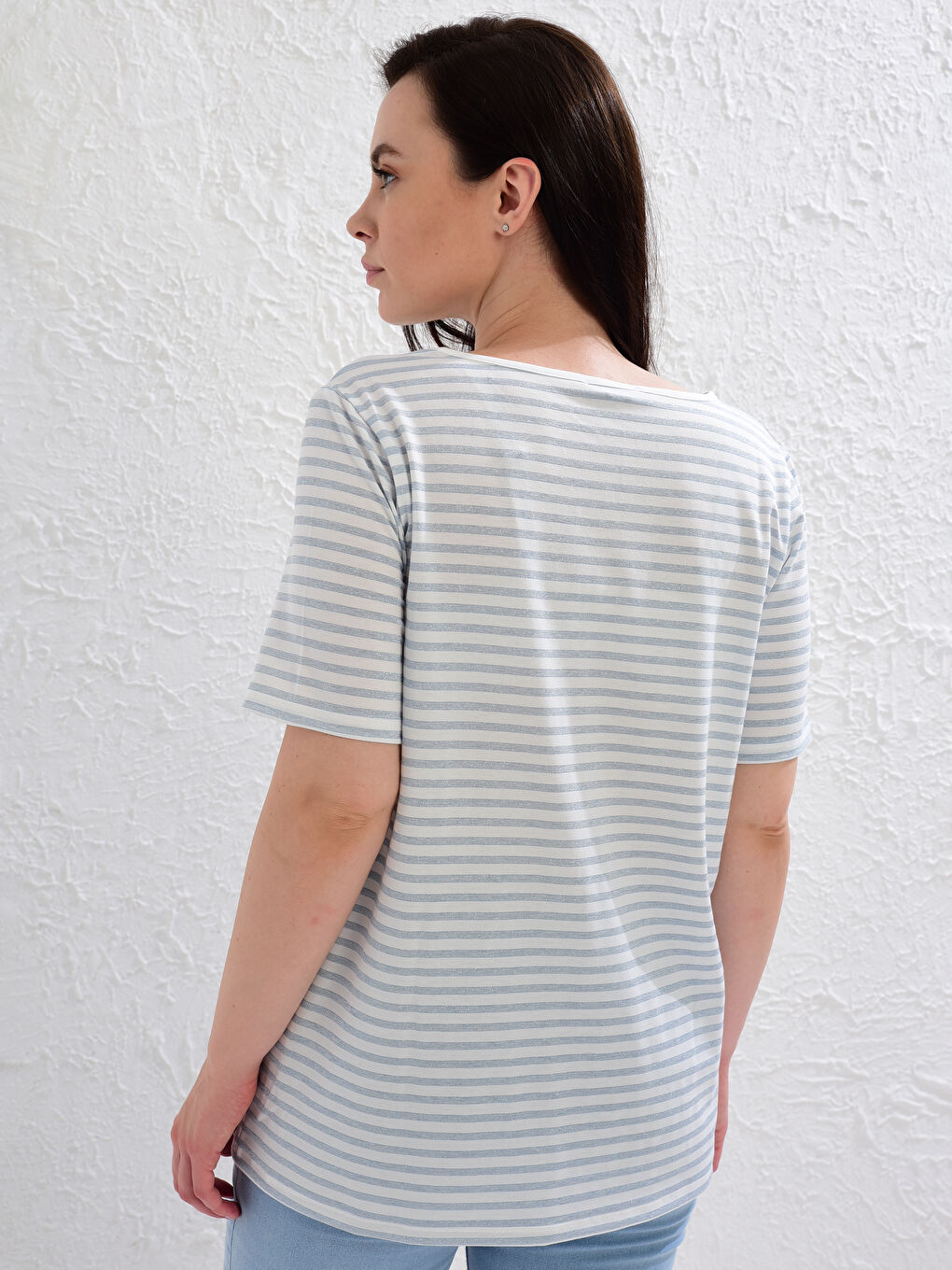 Lacivert Çizgili Esnek Kısa Kollu Kadın Tişört-3