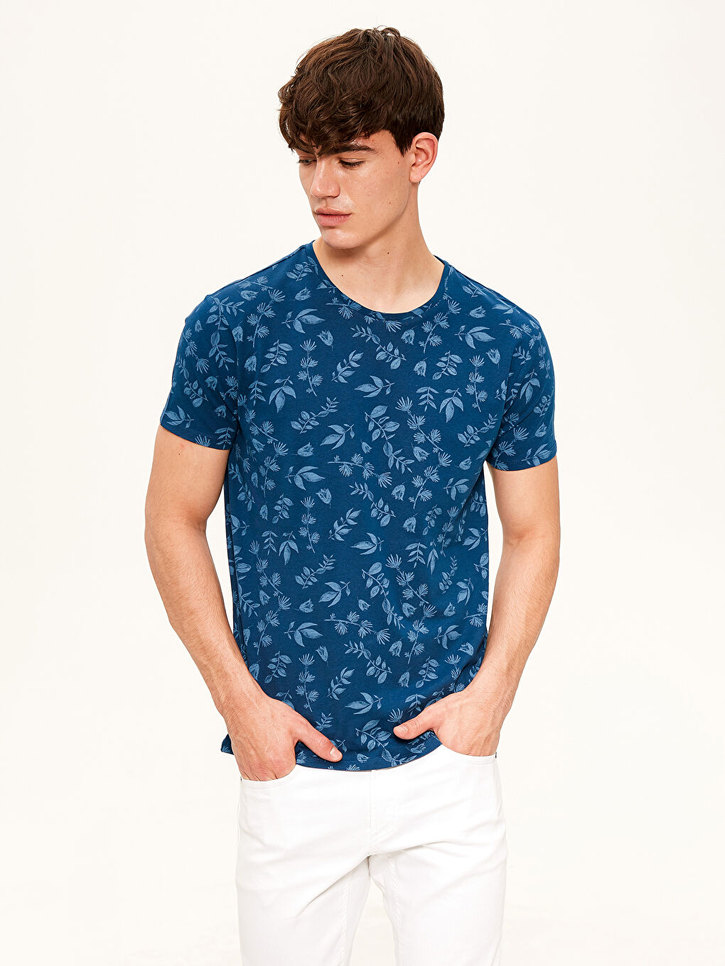 Футболка для чоловіків з чесаної бавовни