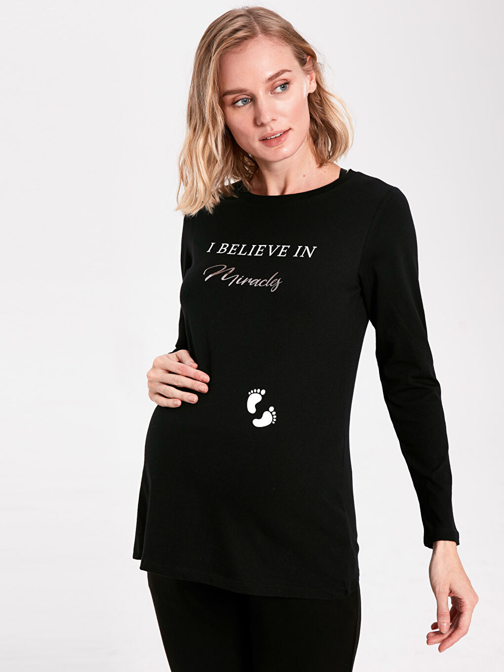 Siyah Hamile Slogan Baskılı Pamuklu Tişört-1