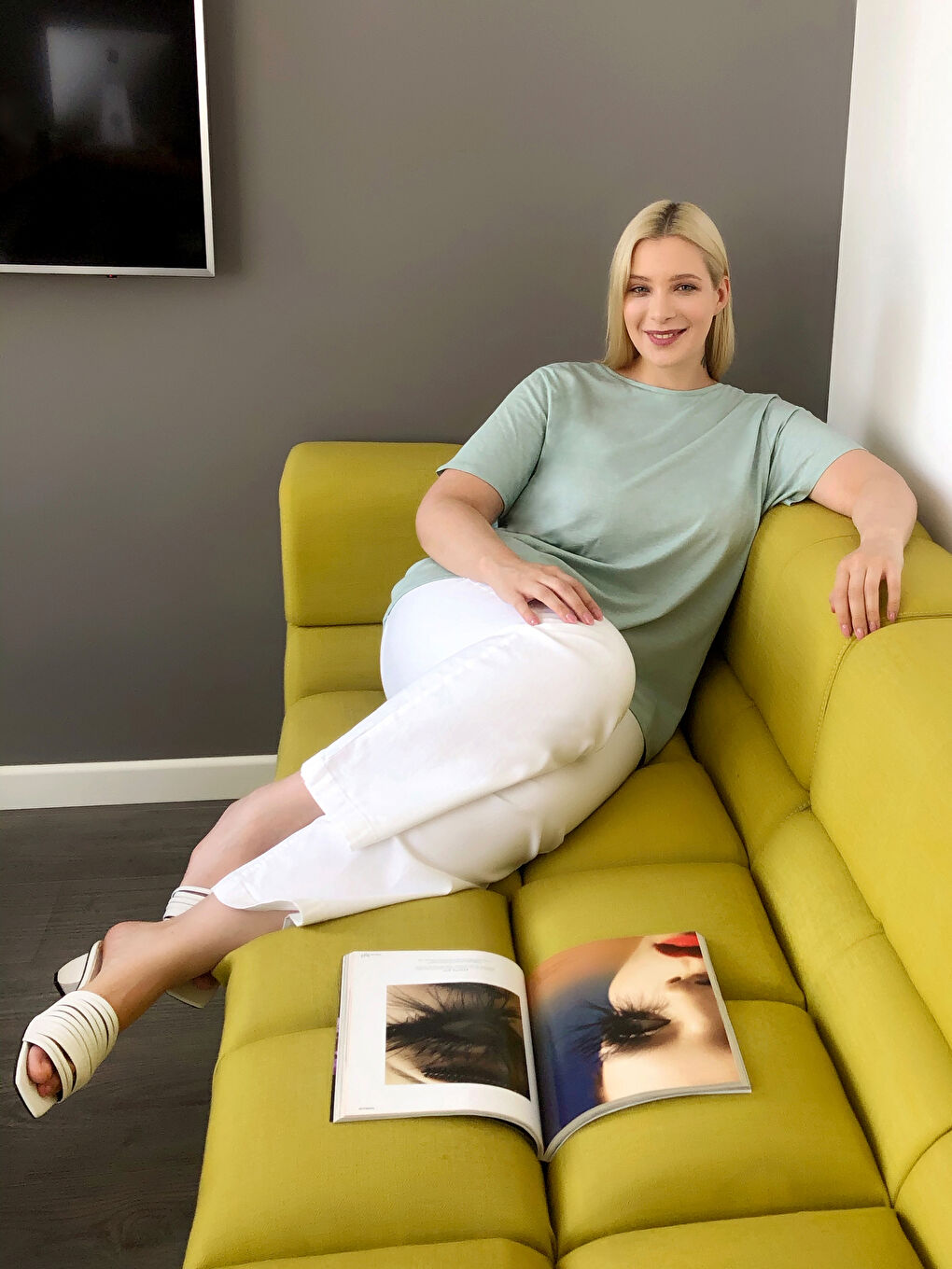 Plain Basic Cotton T-Shirt-3