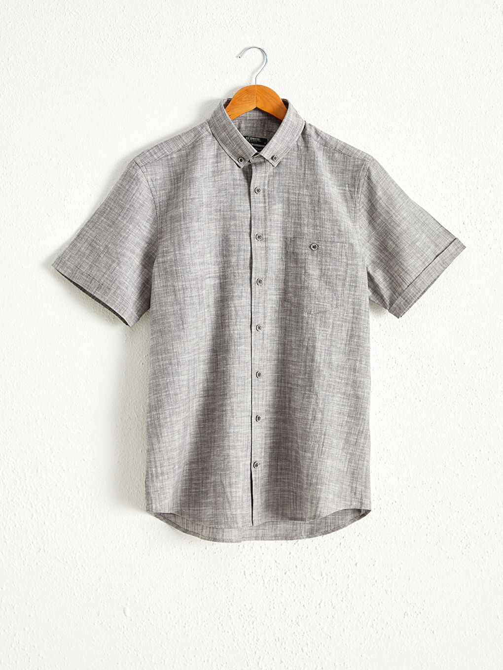 LCWAIKIKI Basic Regular Fit Short Sleeve Shirt -0S5723Z8-CWN