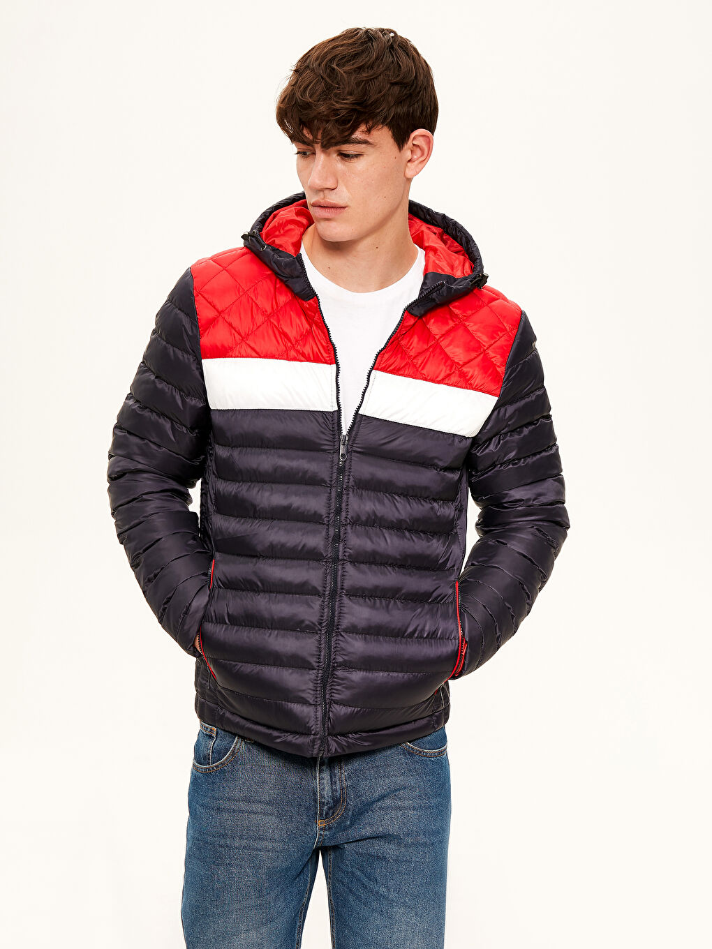 Lacivert Slim Fit Kapüşonlu Dik Yaka Erkek Şişme Mont