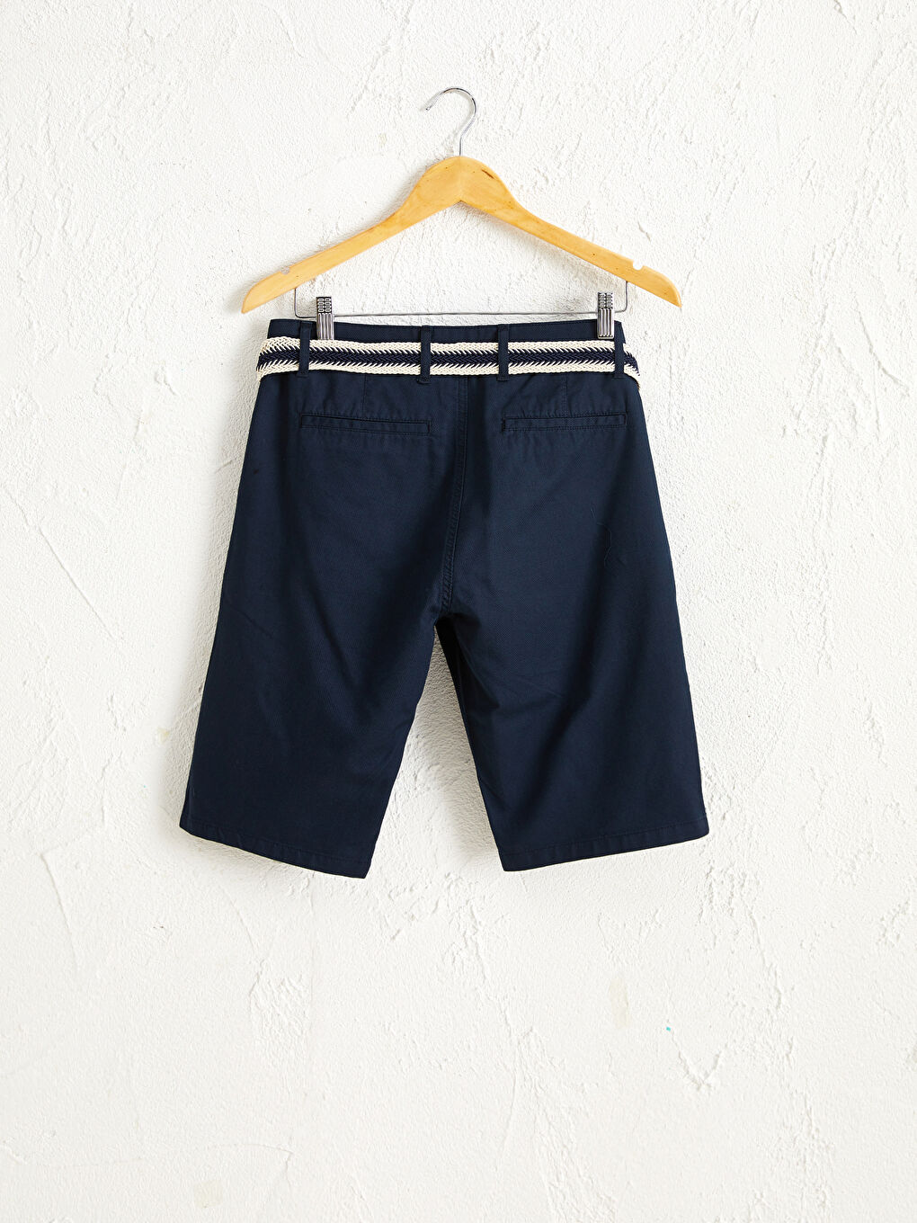 Schmal Geschnittene Bermuda-Shorts-1