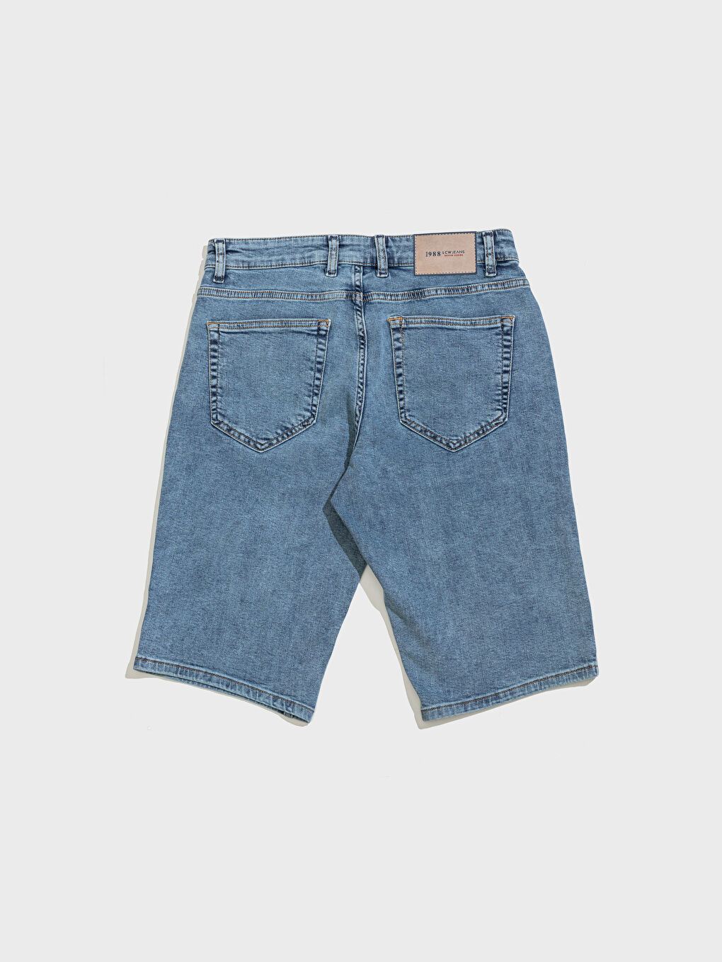 شورت جينز رجالي بقصة عادية-1