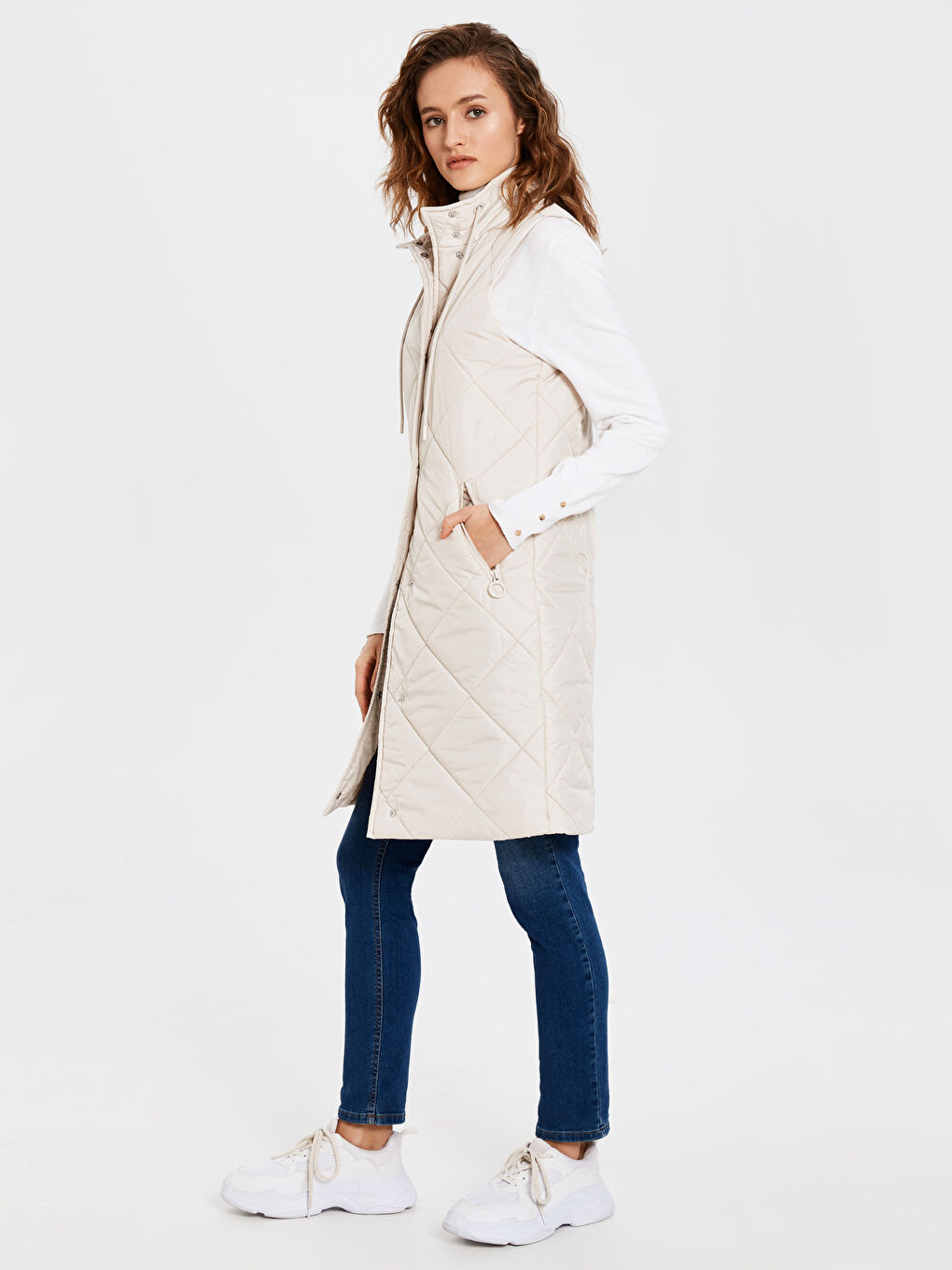 High Neck Self Patterned Pocket Detailed Women's Vest-3