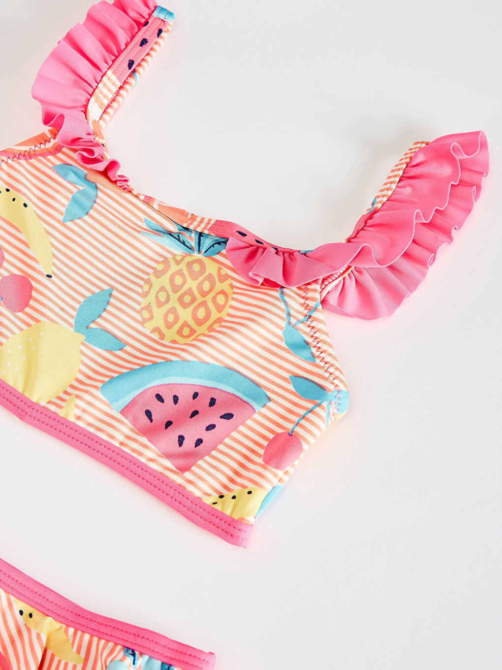 Girl's Bikini With Frill Detailed Printed Flexible Fabric-3